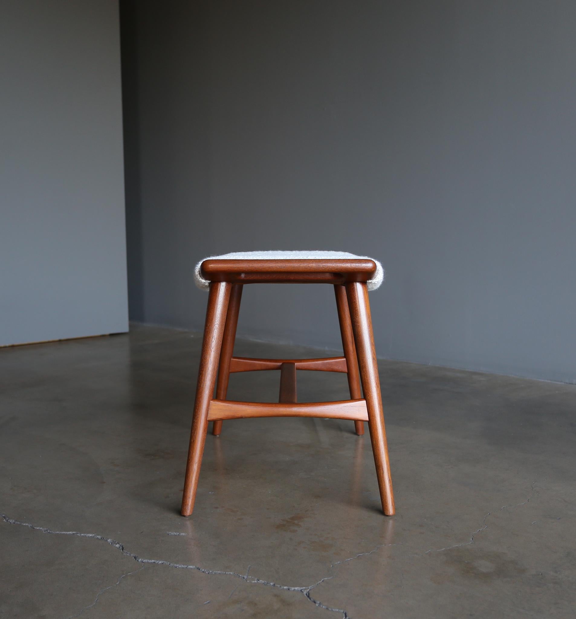 hans wegner bar stool