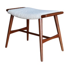 Hans Wegner AP-30 Piano Stool for AP-Stolen, circa 1955