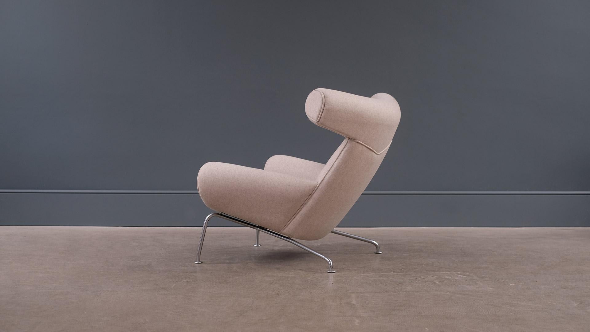 Scandinavian Modern Grey Hans Wegner AP 46 OX Chair, Mid-20th Century 1