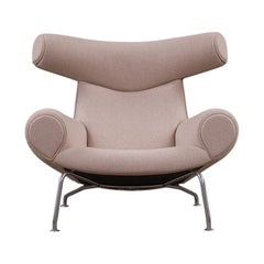 Chaise scandinave moderne grise Hans Wegner AP 46 OX:: milieu du 20e siècle