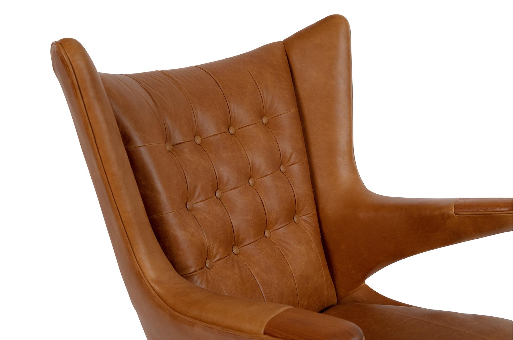 Hans Wegner A.P. Stolen Leather Papa Bear Chairs and Ottoman In Good Condition In Phoenix, AZ
