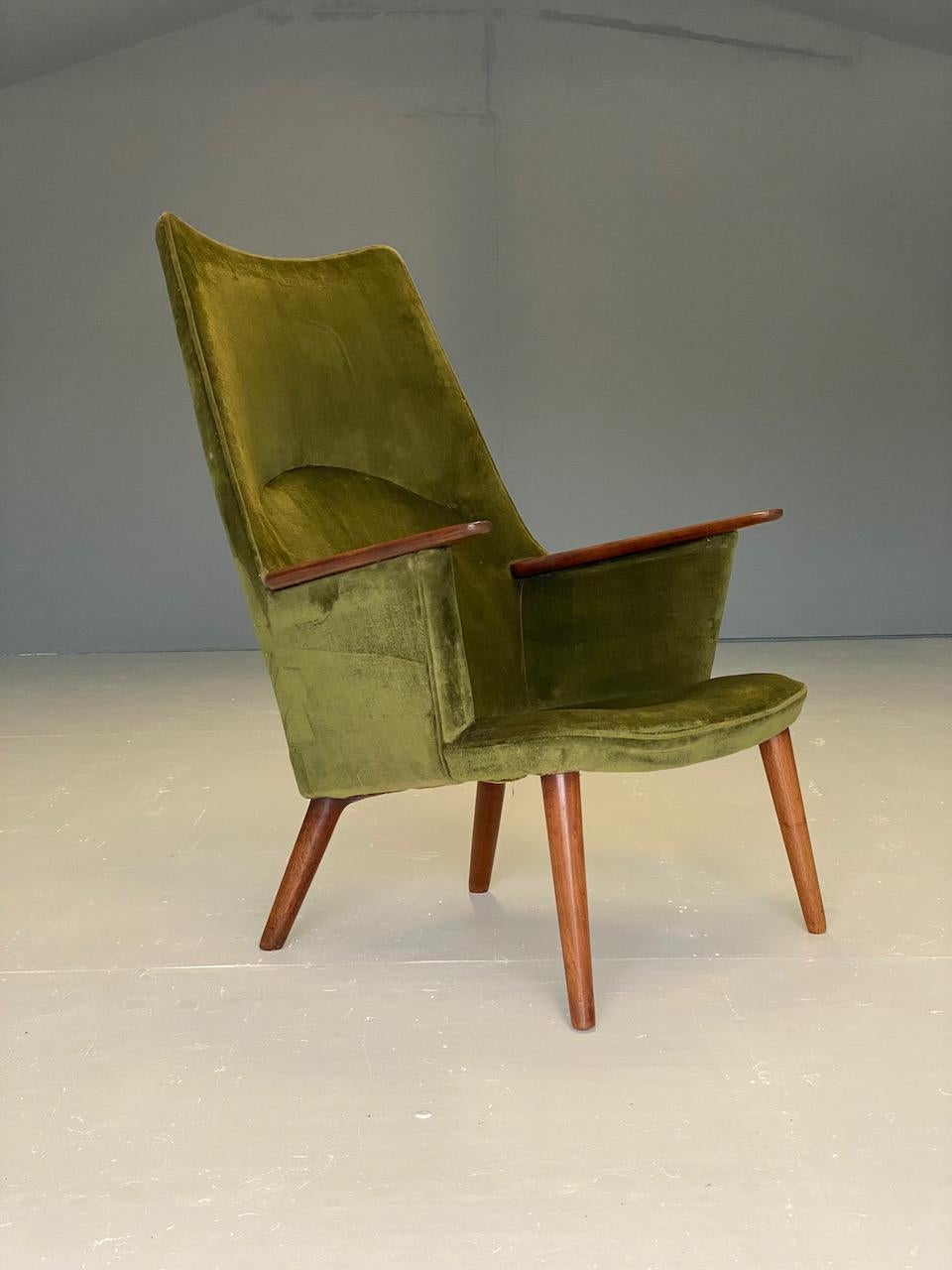 Hans Wegner AP27 Lounge Chair by AP Stolen, Denmark, 1955 2