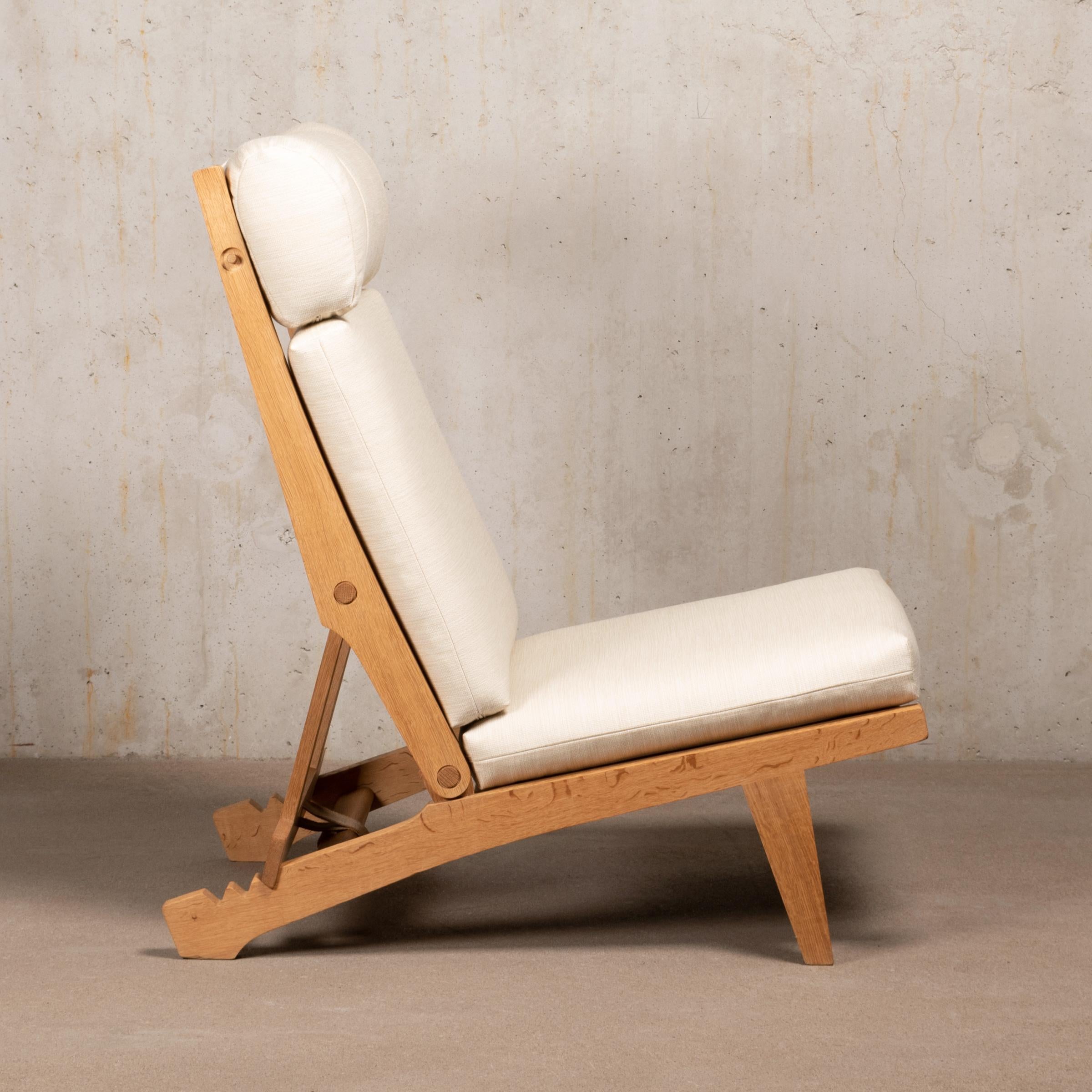 Hans Wegner Ap71 Lounge Chair Oak Frame and Beige Wool for AP Stolen, Denmark 2