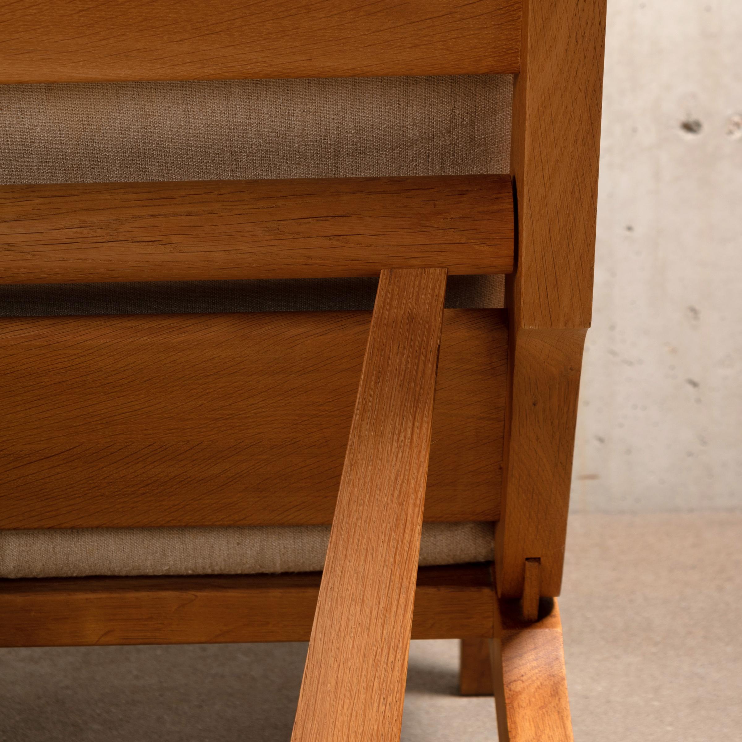 Hans Wegner Ap71 Lounge Chairs Oak Frame and Beige Canvas for AP Stolen, Denmark 5