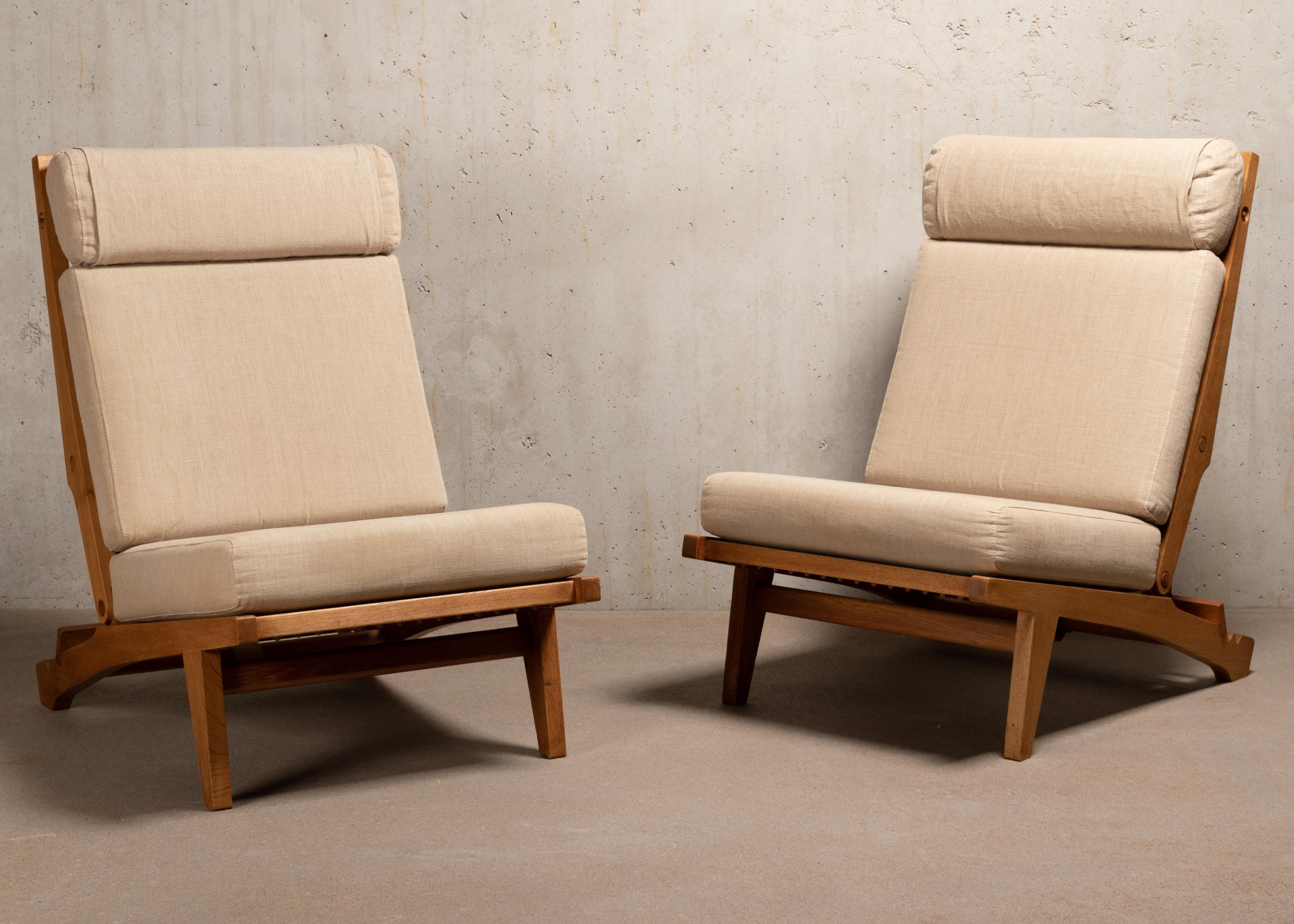 Scandinavian Modern Hans Wegner Ap71 Lounge Chairs Oak Frame and Canvas, AP Stolen (for Shawn, CA)