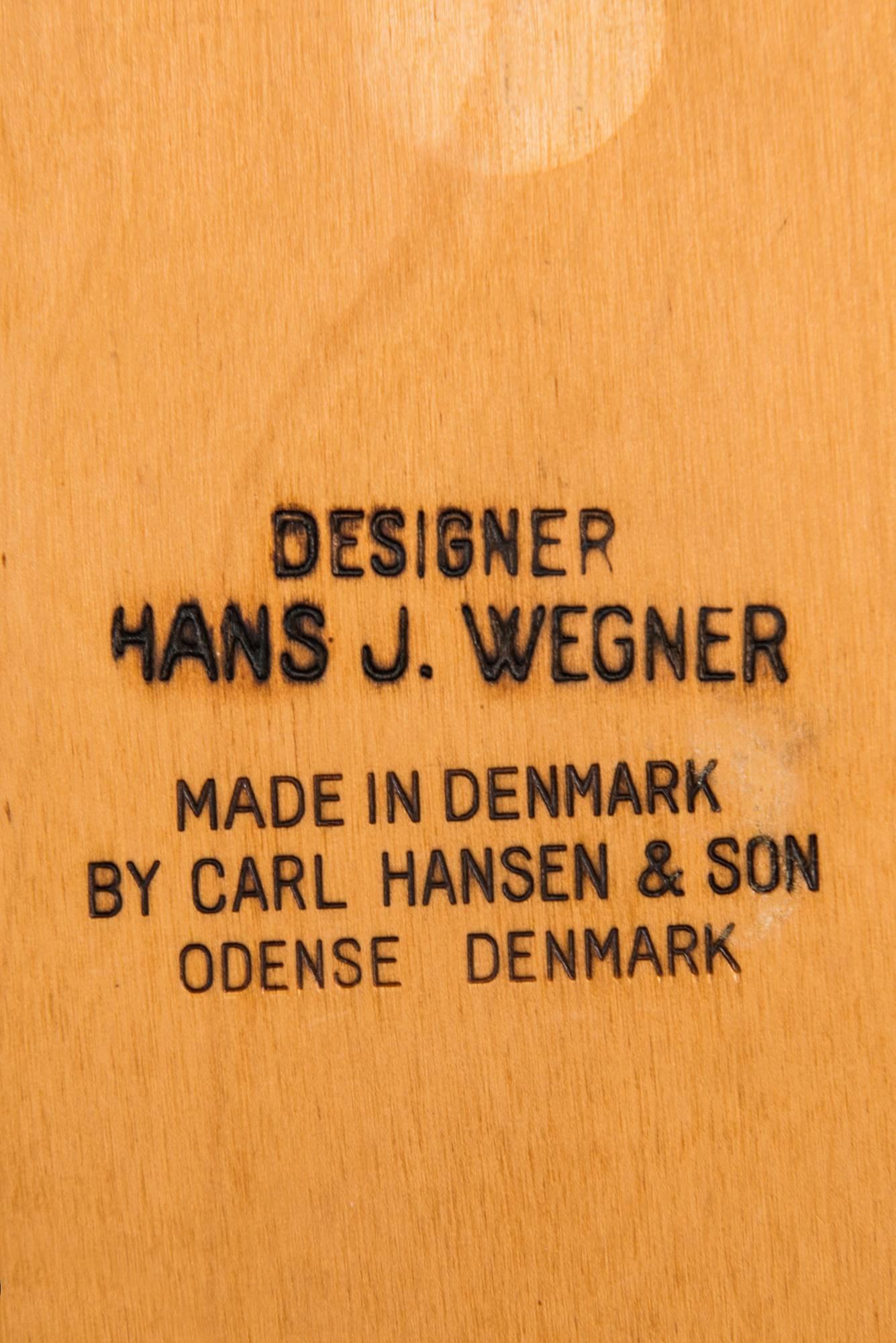 Mid-20th Century Hans Wegner Armchair Model CH-35 by Carl Hansen & Son in Denmark