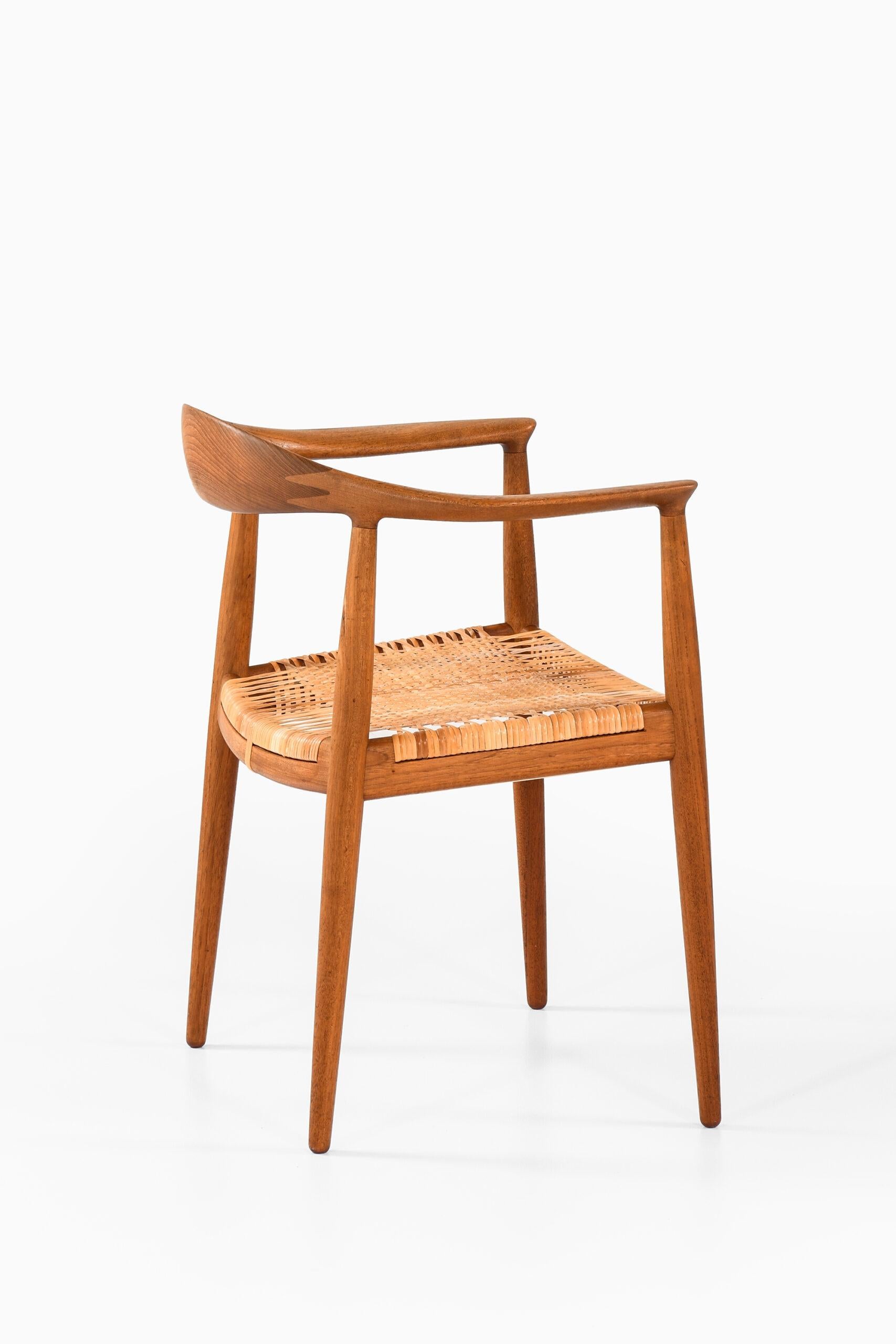 Hans Wegner Armchair Model Jh-501 / the Chair by Johannes Hansen in Denmark For Sale 6