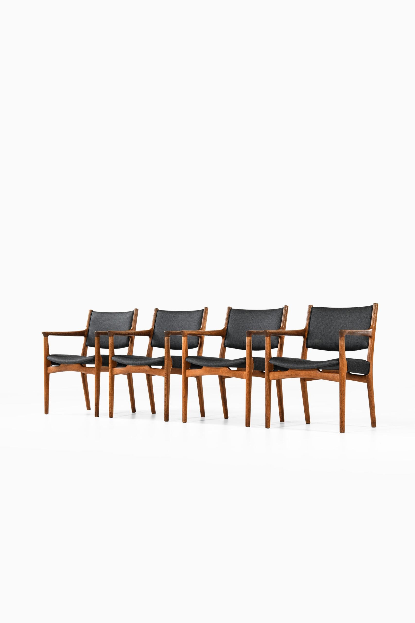 Very rare armchairs model JH-525 designed by Hans Wegner. Produced by cabinetmaker Johannes Hansen in Denmark. Matching set of 4 more chairs available.