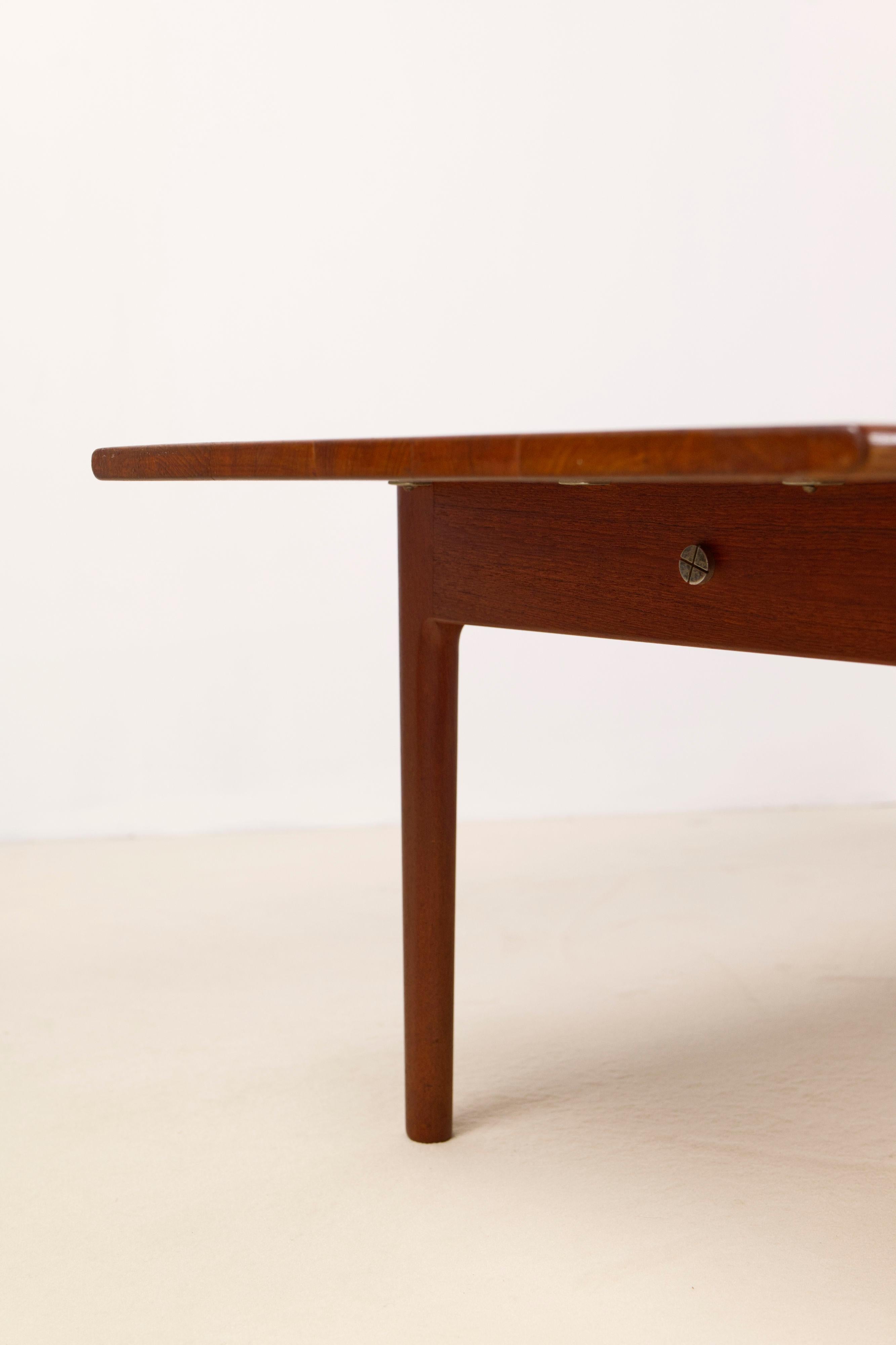 Table basse Hans Wegner AT-15 en teck et Oak massif pour Andreas Tuck en vente 2