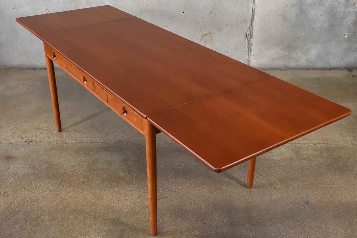 Mid-20th Century Hans Wegner AT-305 Drop Leaf Desk For Sale