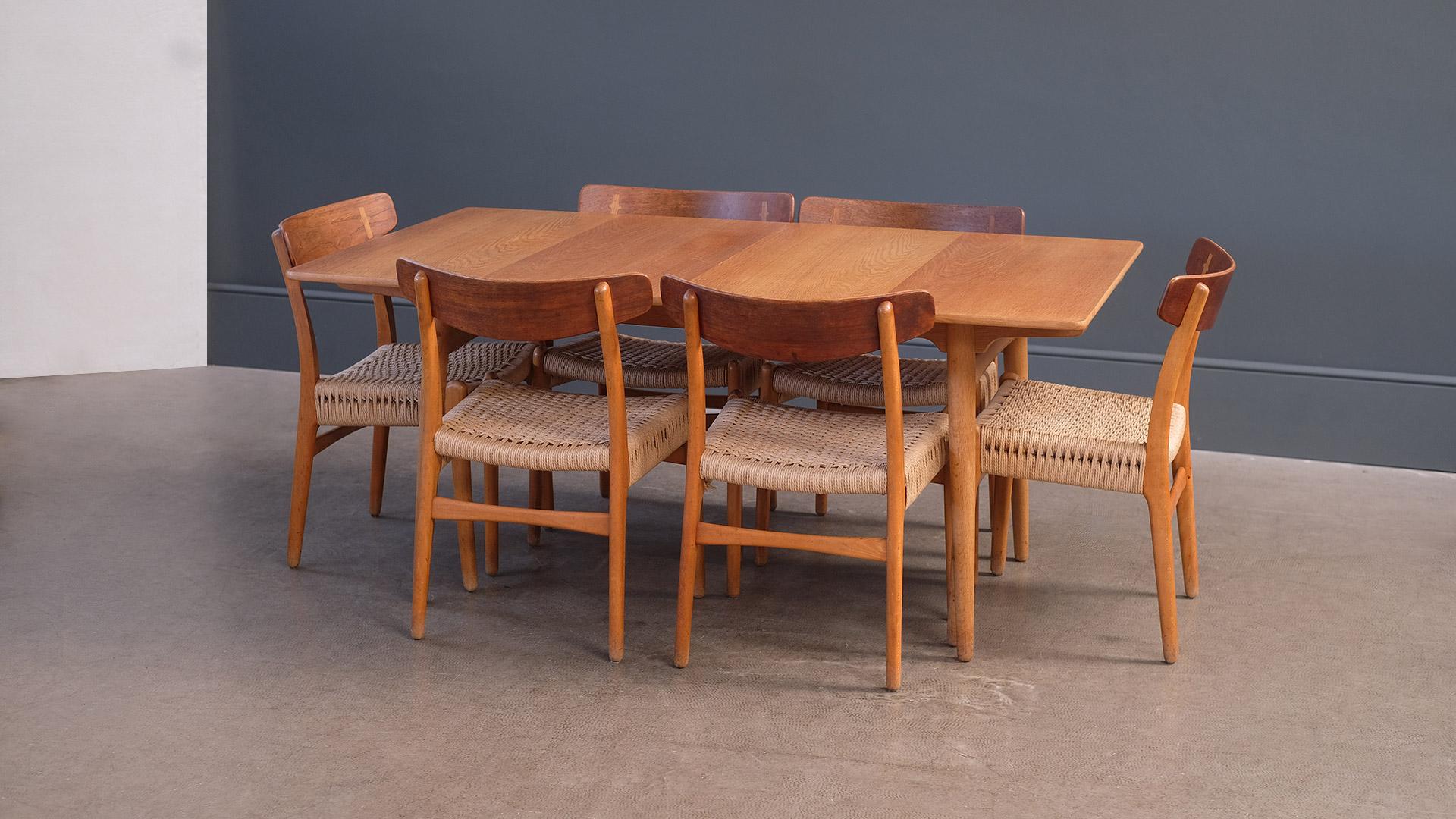 Hans Wegner AT 310 Table In Good Condition In Epperstone, Nottinghamshire