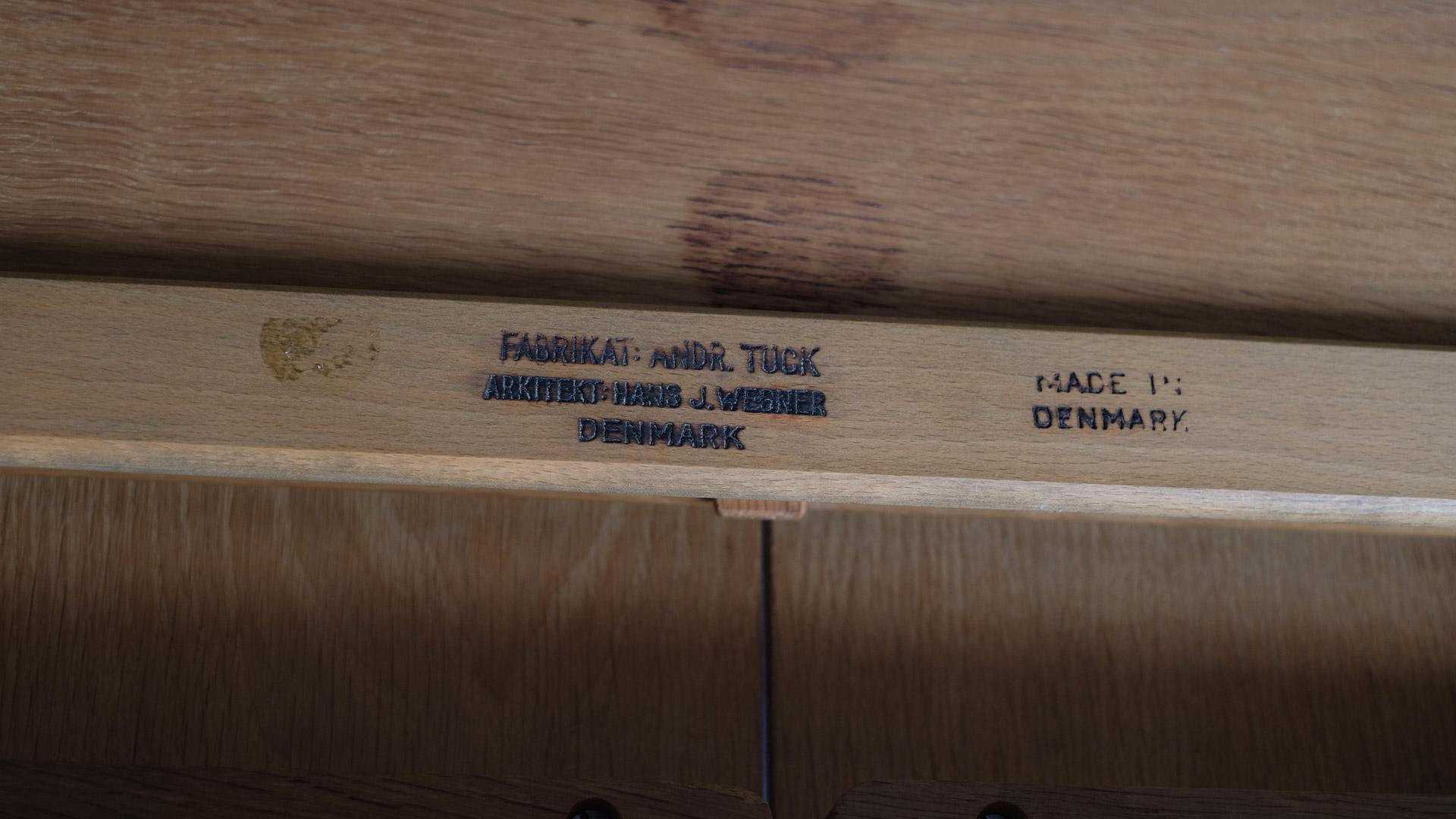 Hans Wegner AT 310 Table 2