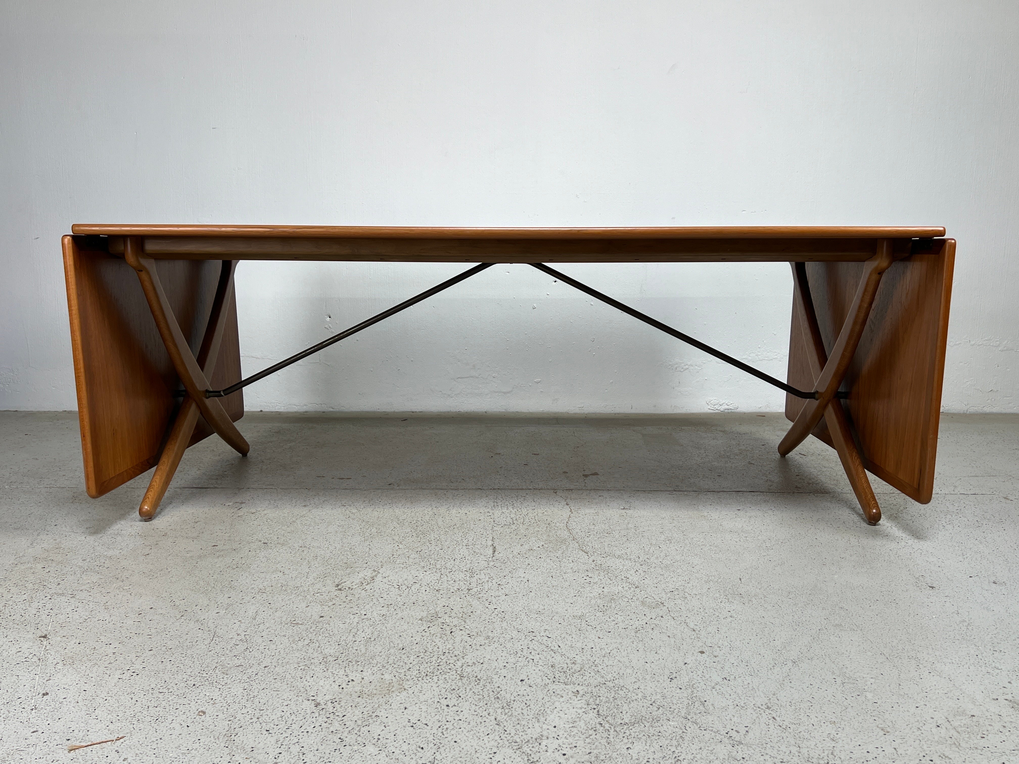 Milieu du XXe siècle Table de salle à manger à abattant AT-314 de Hans Wegner pour Andreas Tuck en vente