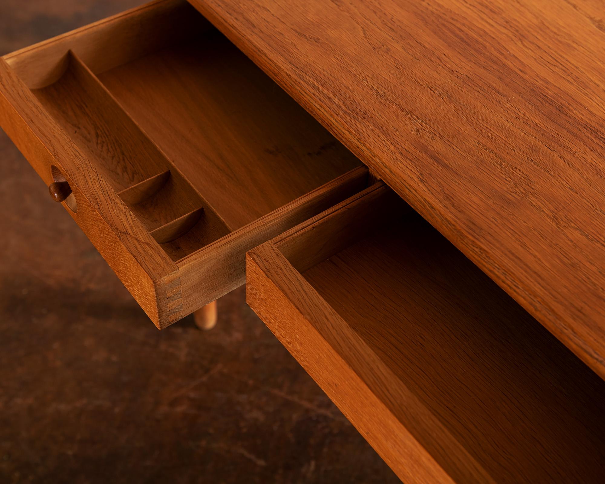 Hans Wegner AT305 Desk for Andreas Tuck, Denmark, 1950s 11