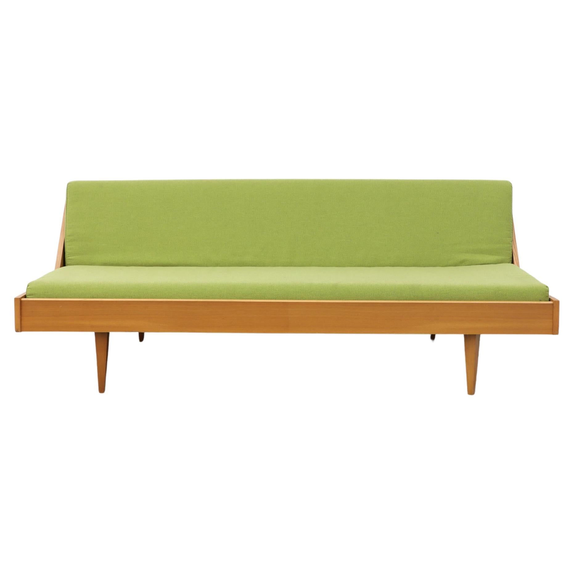 Hans Wegner 'attr' Model GE 258 for Getama Sleeper Sofa With Green Upholstery