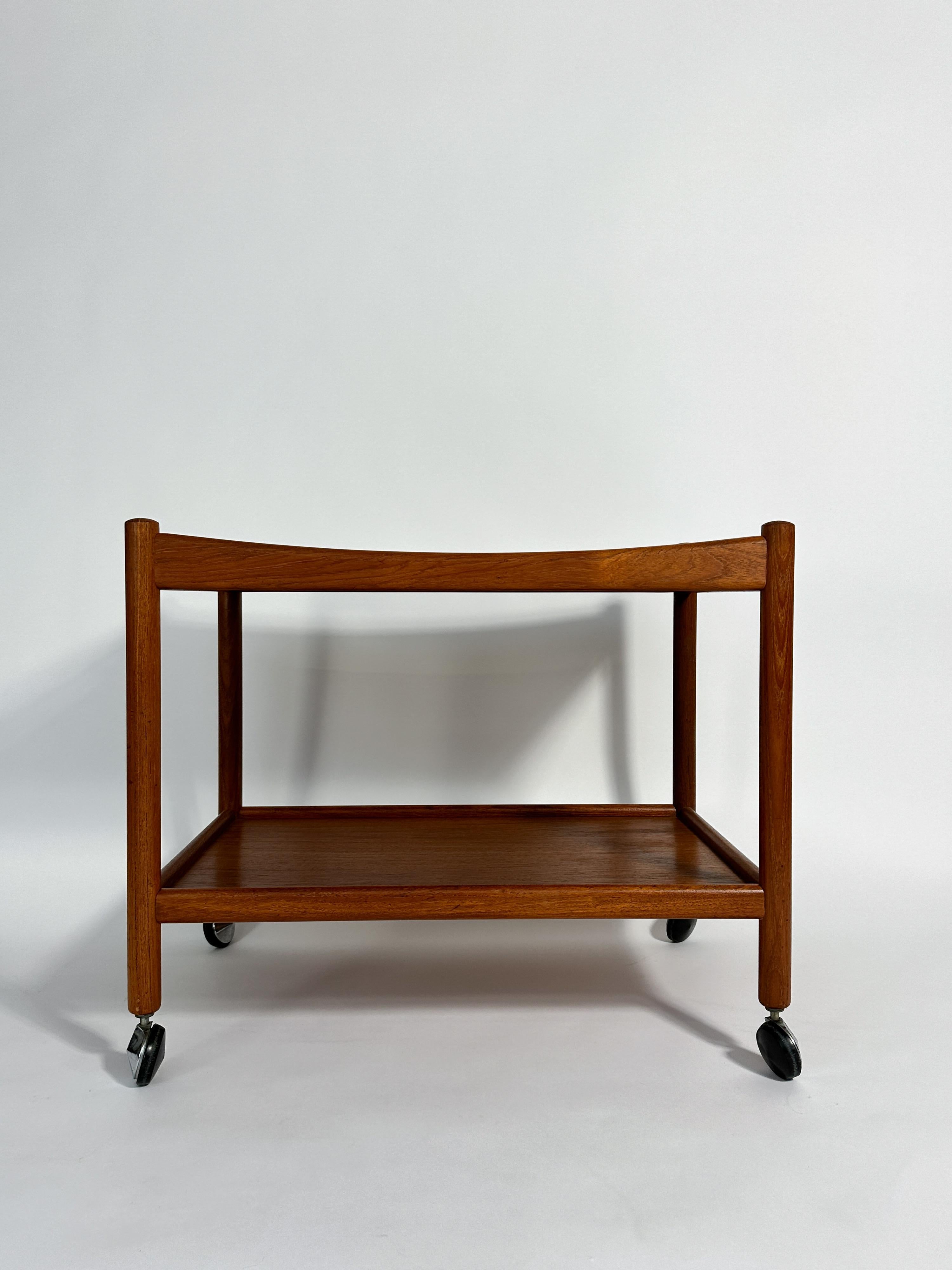 Scandinavian Modern Hans Wegner Bar Cart Teak AT45 Andreas Tuck Denmark 1960s