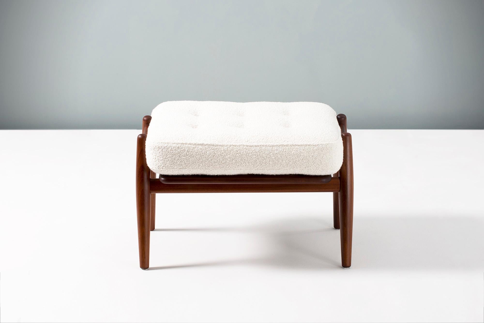 Hans J. Wegner

GE-240 'Cigar' Ottoman, circa 1950s.

Rarely seen ottoman produced by GETAMA in Gedsted, Denmark in the late 1950s. This ottoman was designed to complement the GE-240 and GE-260 lounge chairs. The original sprung cushion has been