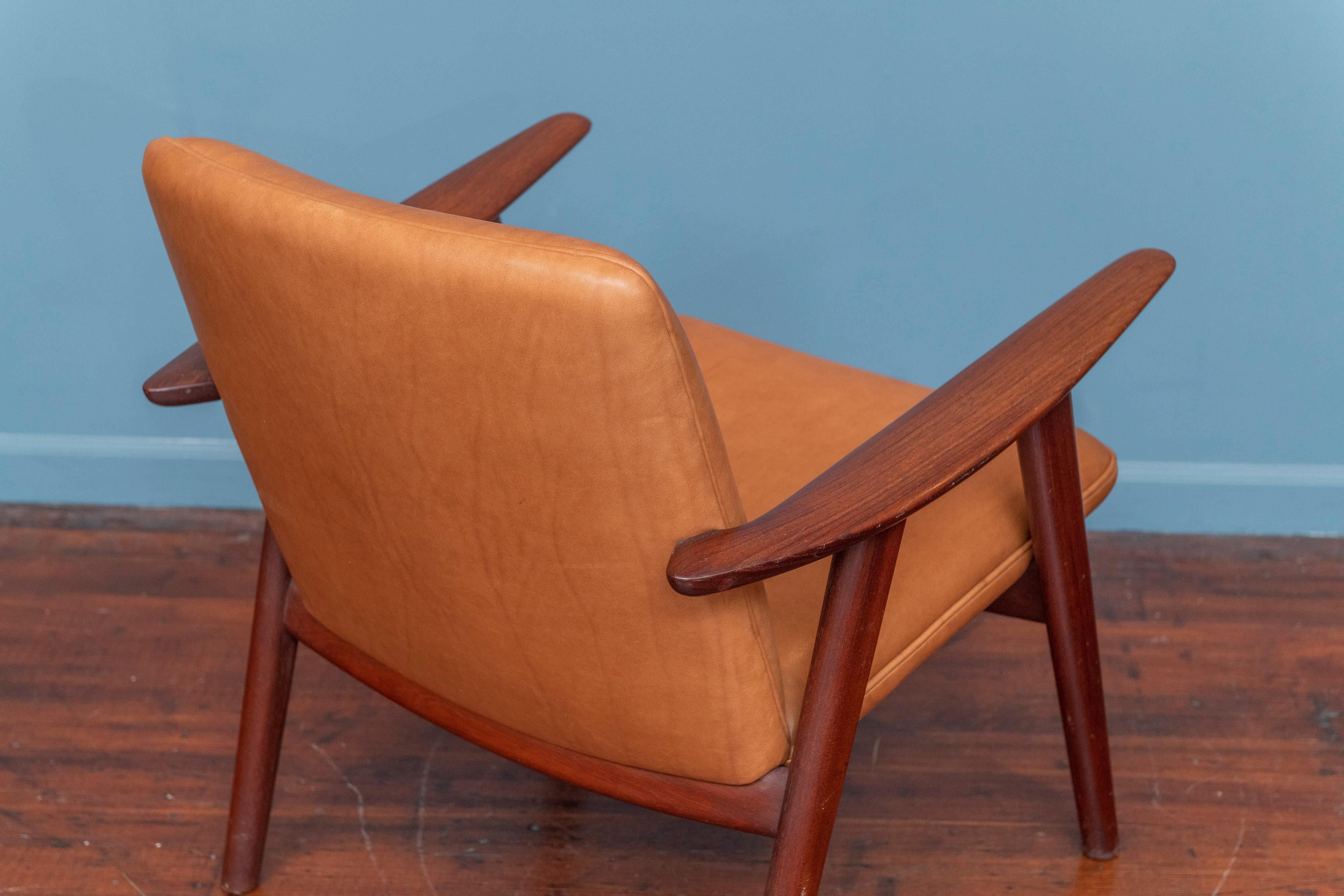 Hans Wegner Buck Lounge Chair, Model JH517 For Sale 2