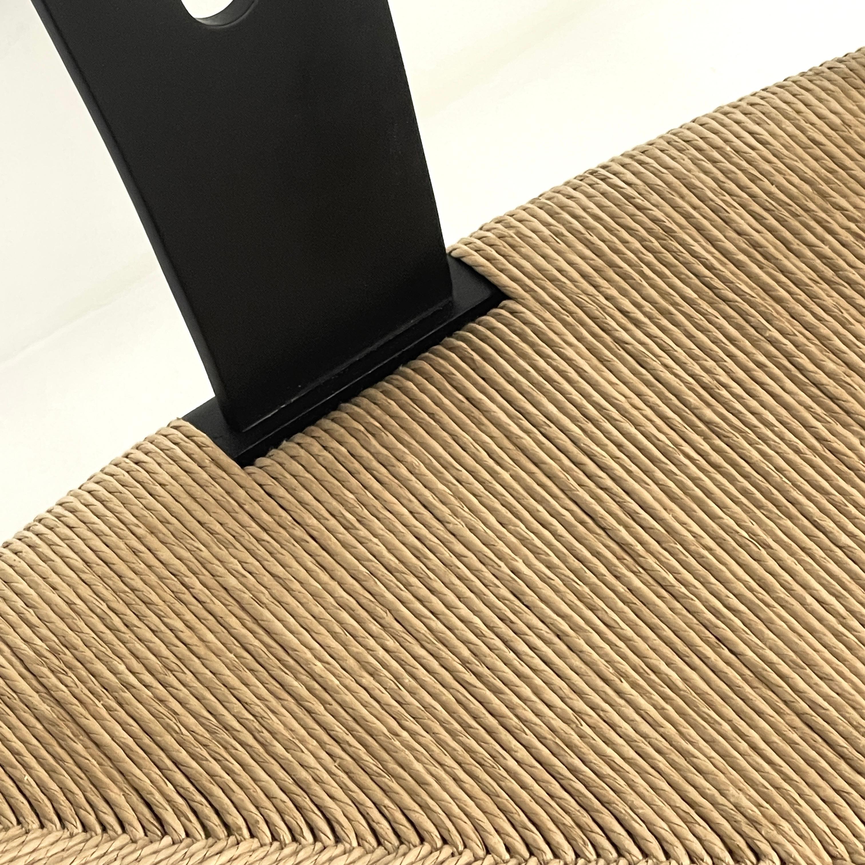 Hans Wegner Carl Hansen Black Wood wishbone Woven Natural Papercord CH24 Chair im Zustand „Hervorragend“ im Angebot in Hudson, NY