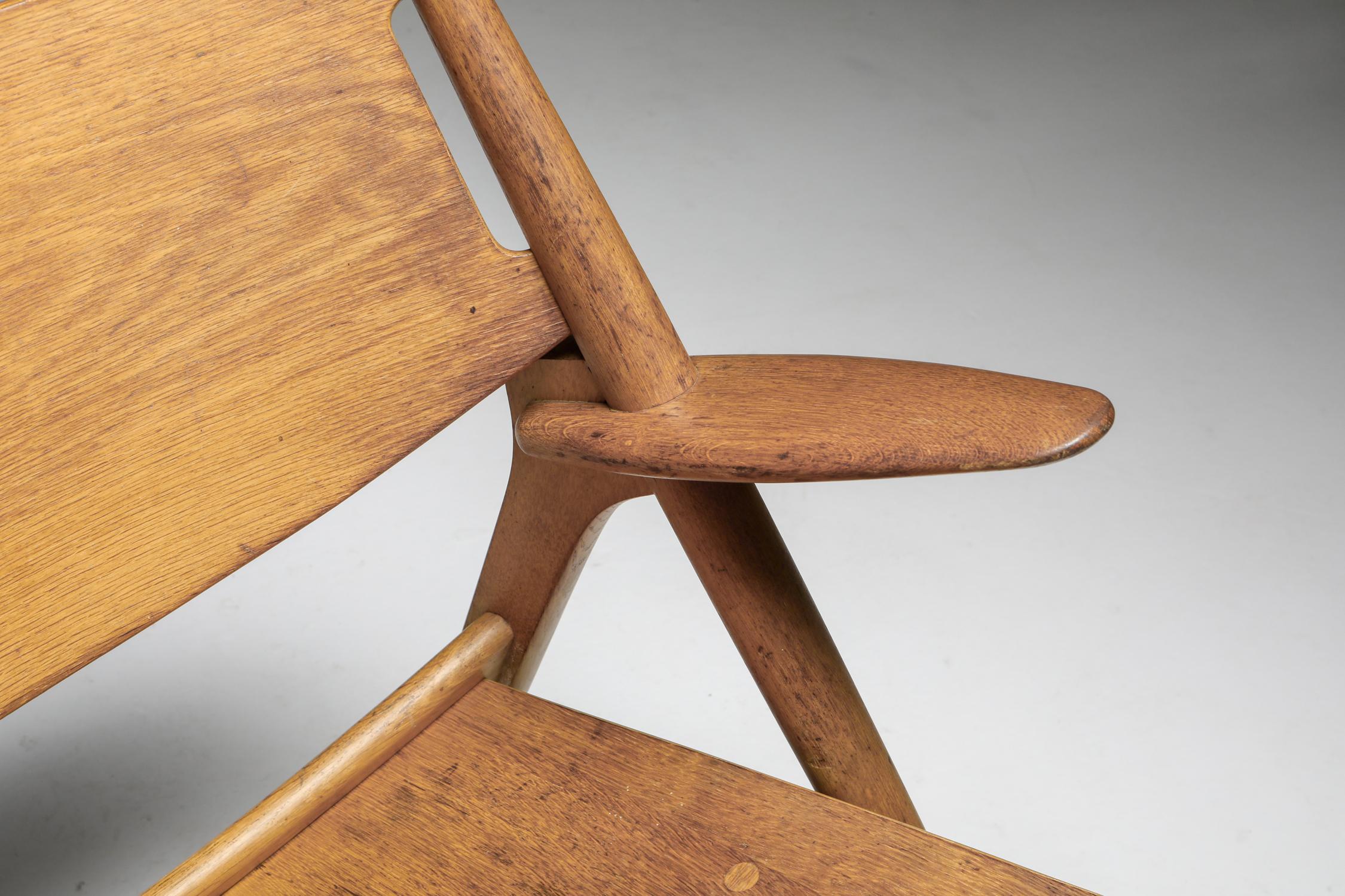 Hans Wegner CH 28 Sawbuck Chair in Oak 1