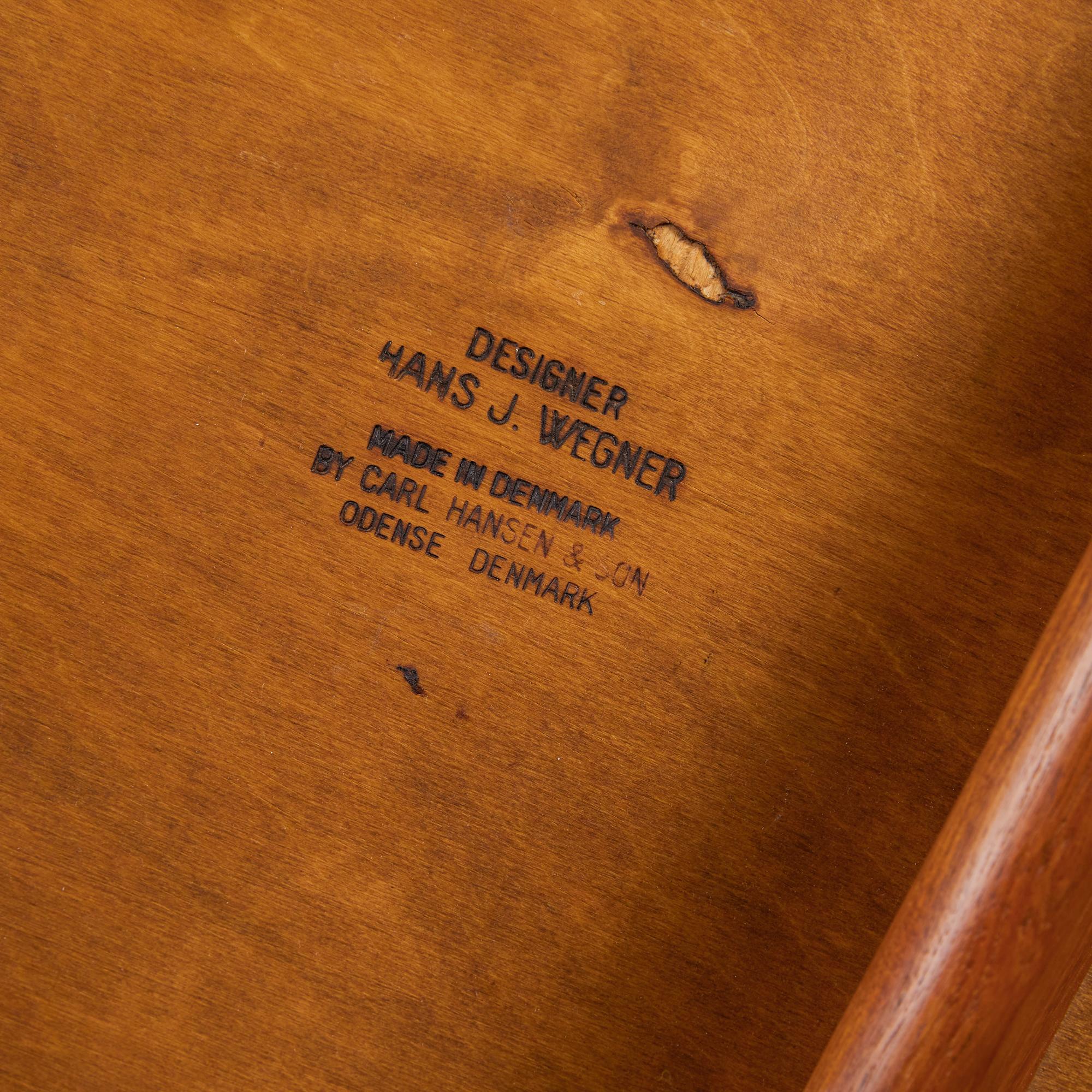 Hans Wegner CH-28 Sawbuck Lounge Chair 4