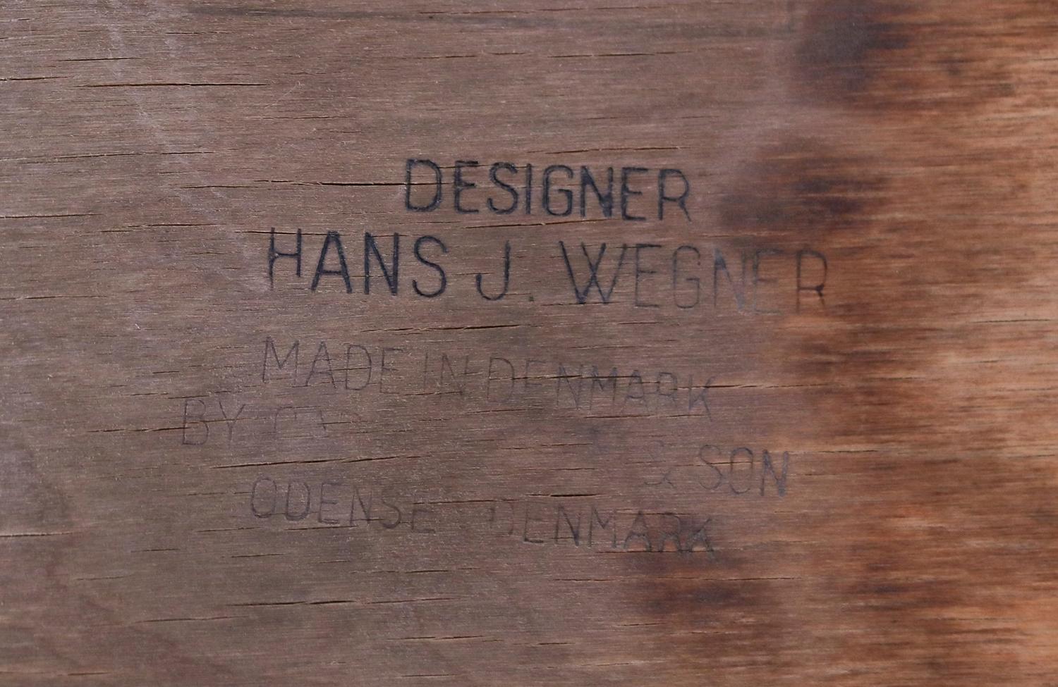 Expertly Restored - Hans Wegner CH-30 Oak & Leather Chair Carl Hansen & Son For Sale 5