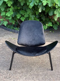 Hans Wegner CH07 Black Shell Chair Carl Hansen & Son, Denmark, Midcentury Danish