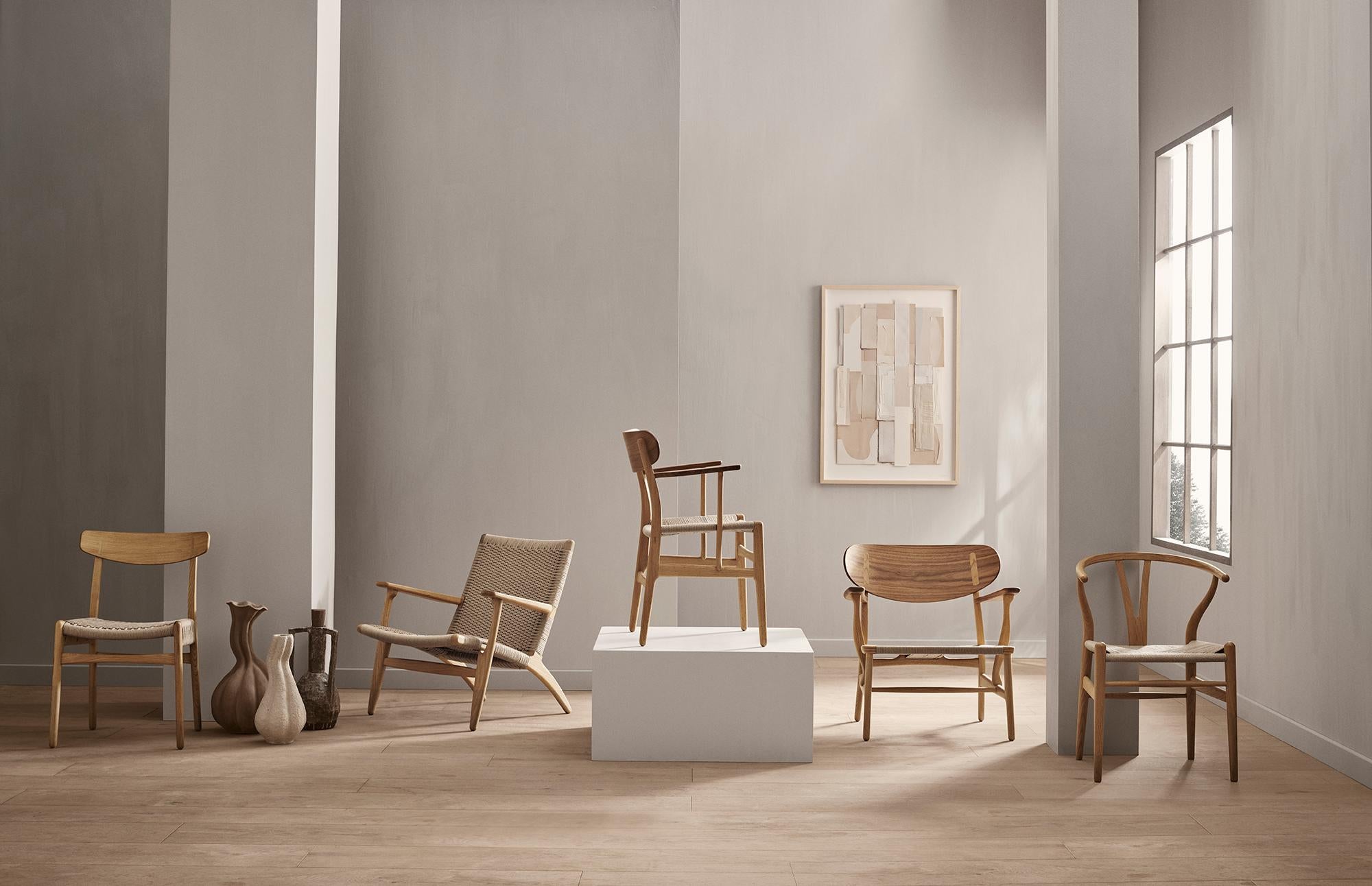 Hans Wegner 'CH22' Chair in Black Painted Oak for Carl Hansen & Son For Sale 3