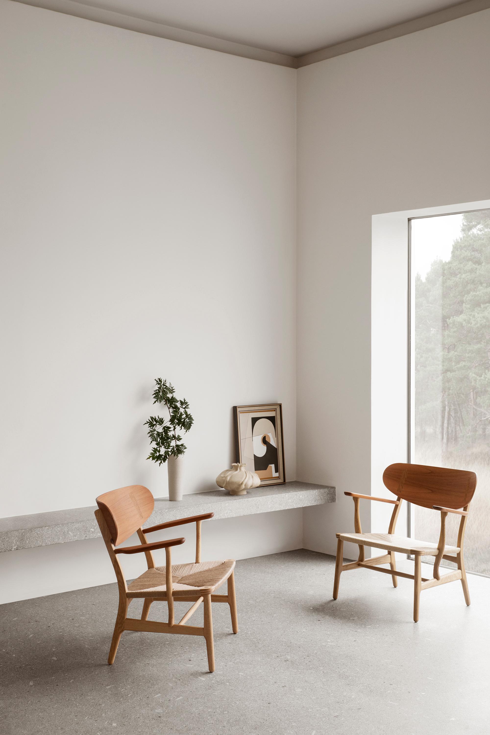 Hans Wegner 'CH22' Chair in Black Painted Oak for Carl Hansen & Son For Sale 4