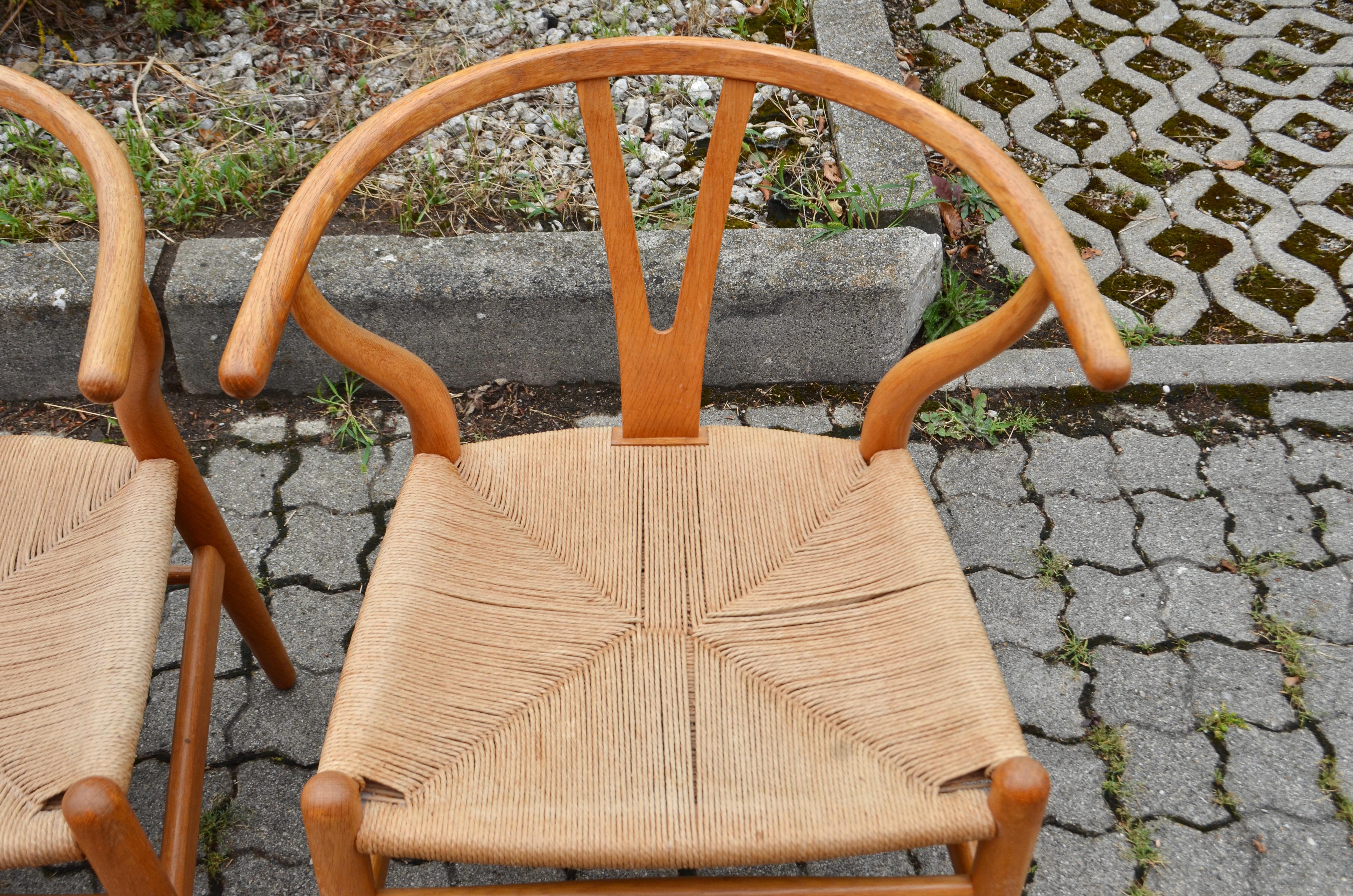 Hans Wegner CH24 chaise en chêne vintage Wishbone Y pour Carl Hansen lot de 4 en vente 5