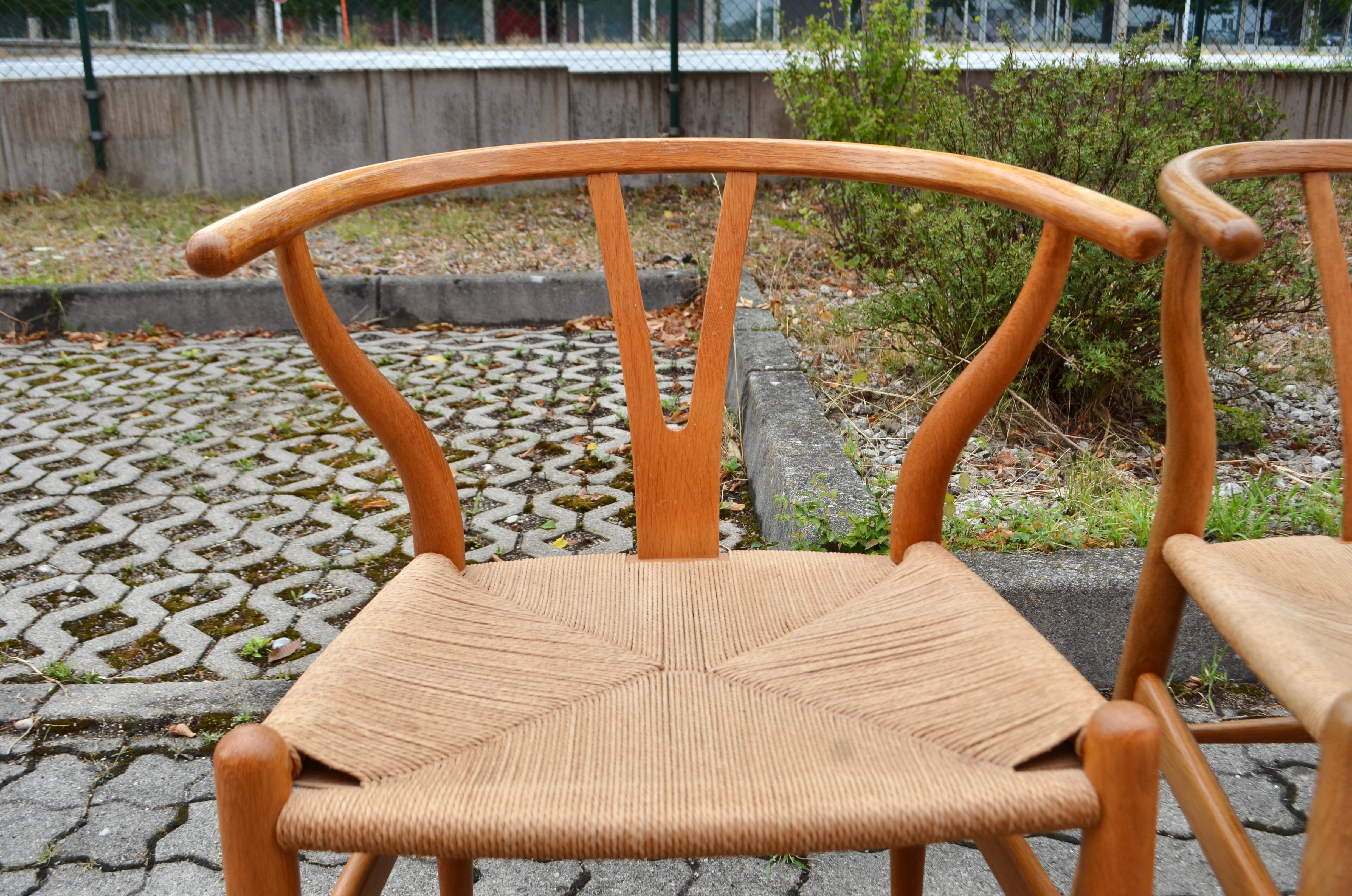 Hans Wegner CH24 chaise en chêne vintage Wishbone Y pour Carl Hansen lot de 4 en vente 6