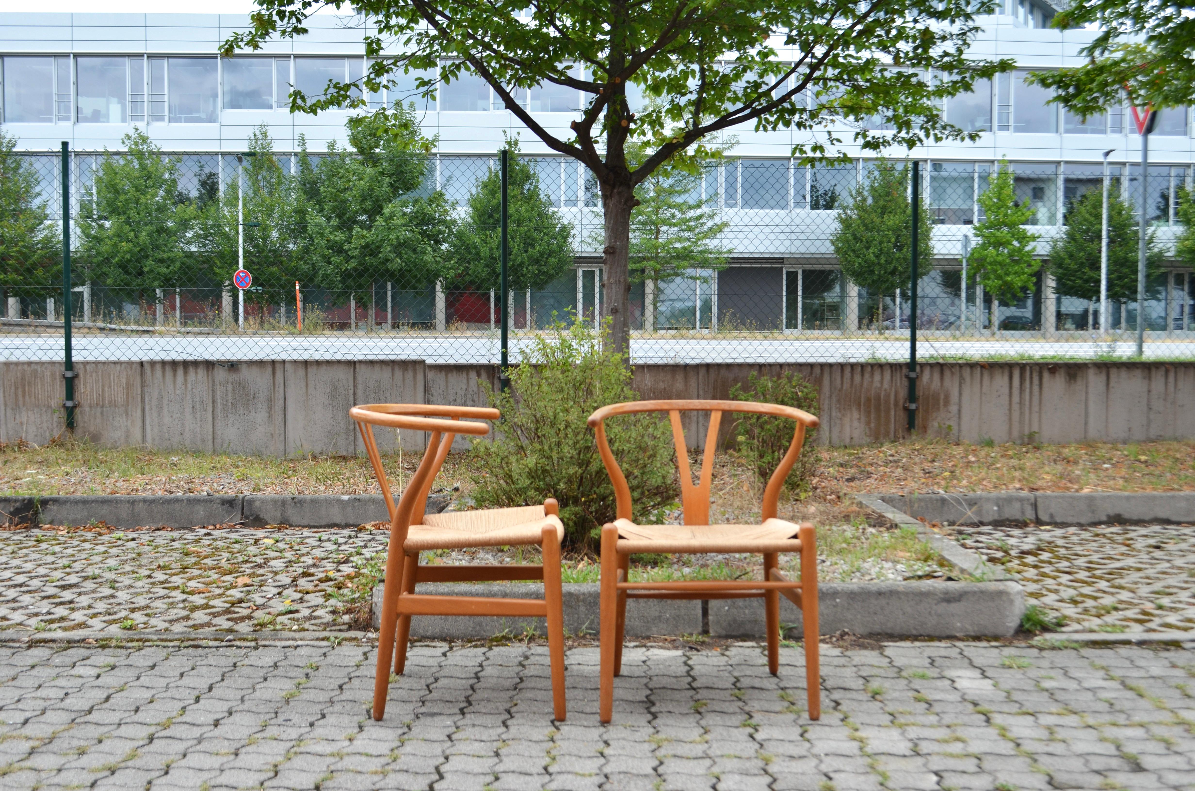 Fin du 20e siècle Hans Wegner CH24 chaise en chêne vintage Wishbone Y pour Carl Hansen lot de 4 en vente