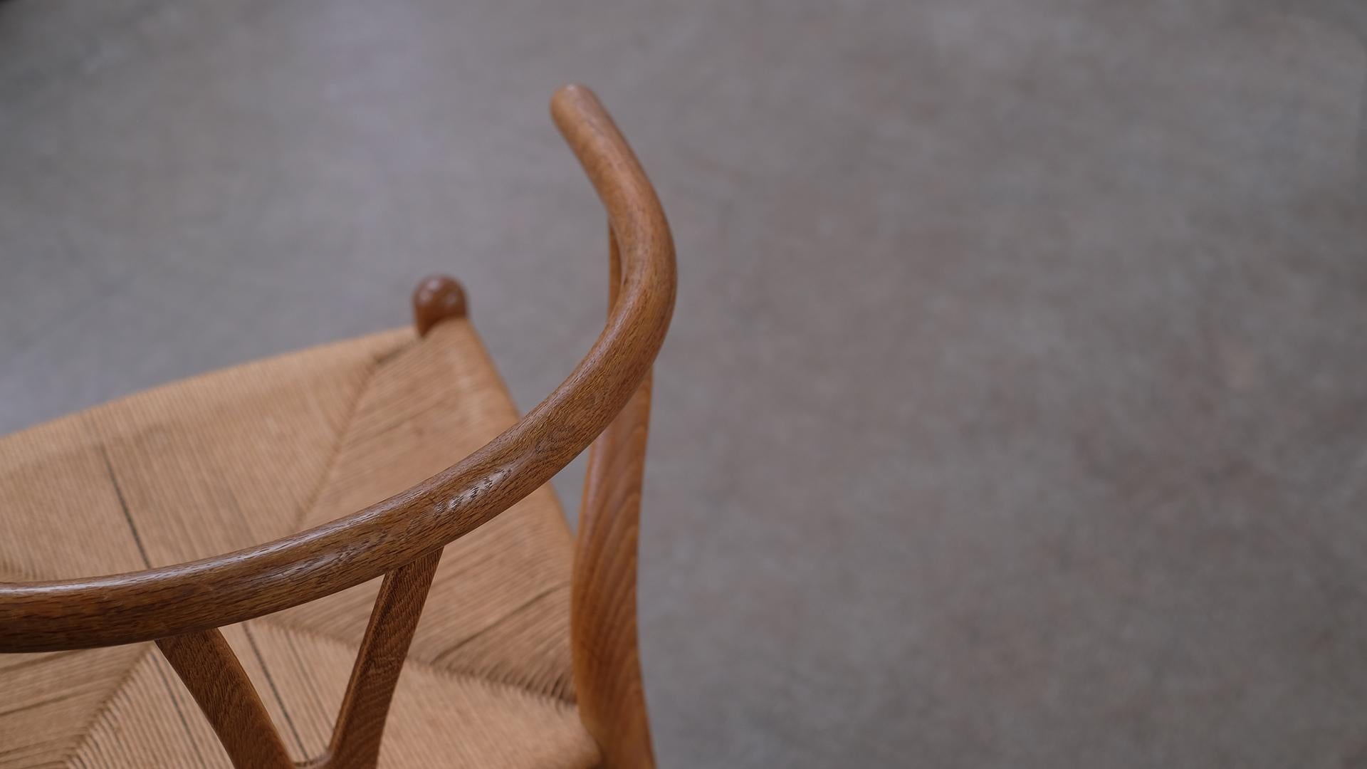 Hans Wegner CH24 Wishbone Chairs In Good Condition In Epperstone, Nottinghamshire