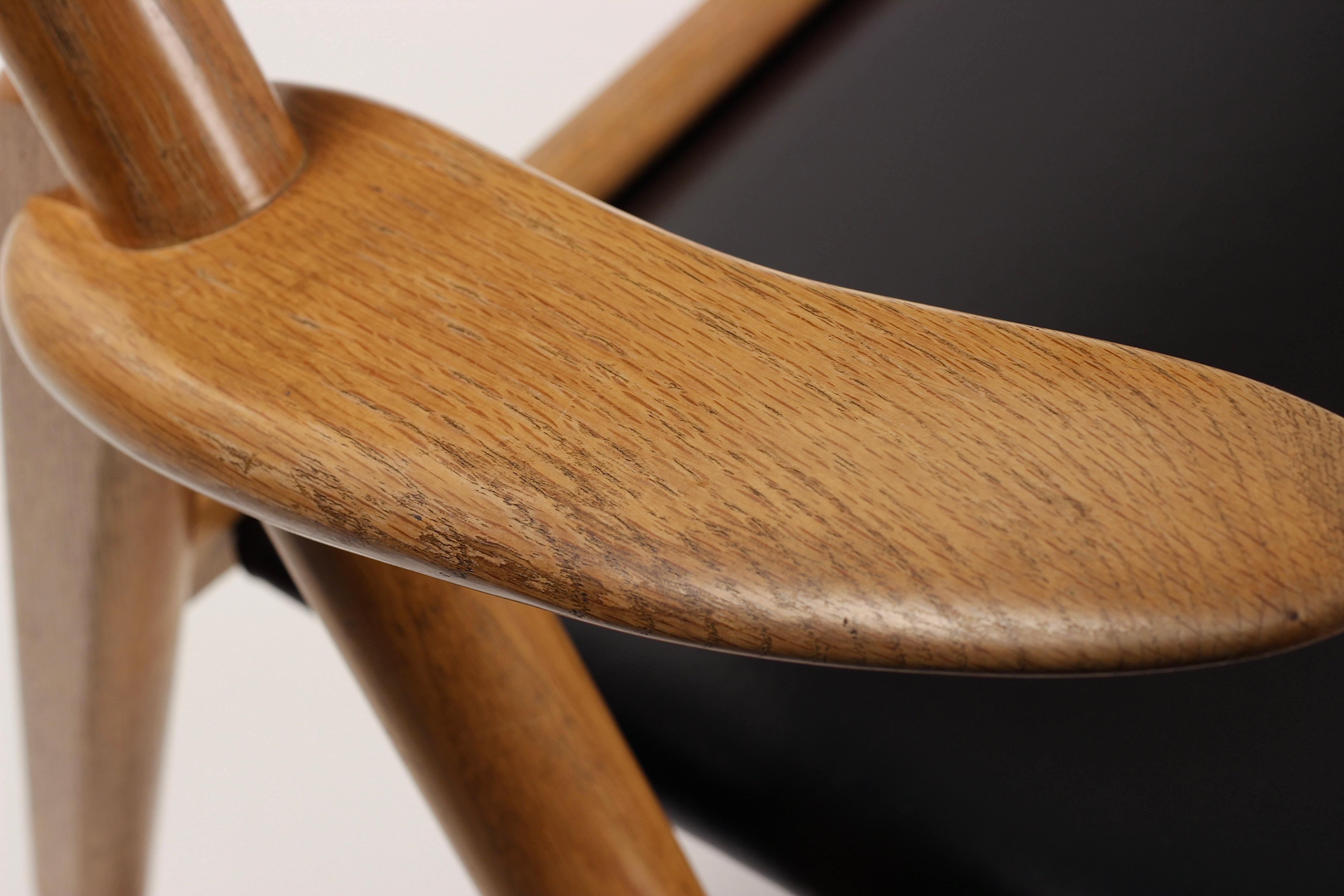 Hans Wegner CH28 Sawback Lounge Chair Danish Modern Icon by Carl Hansen & Søn For Sale 14