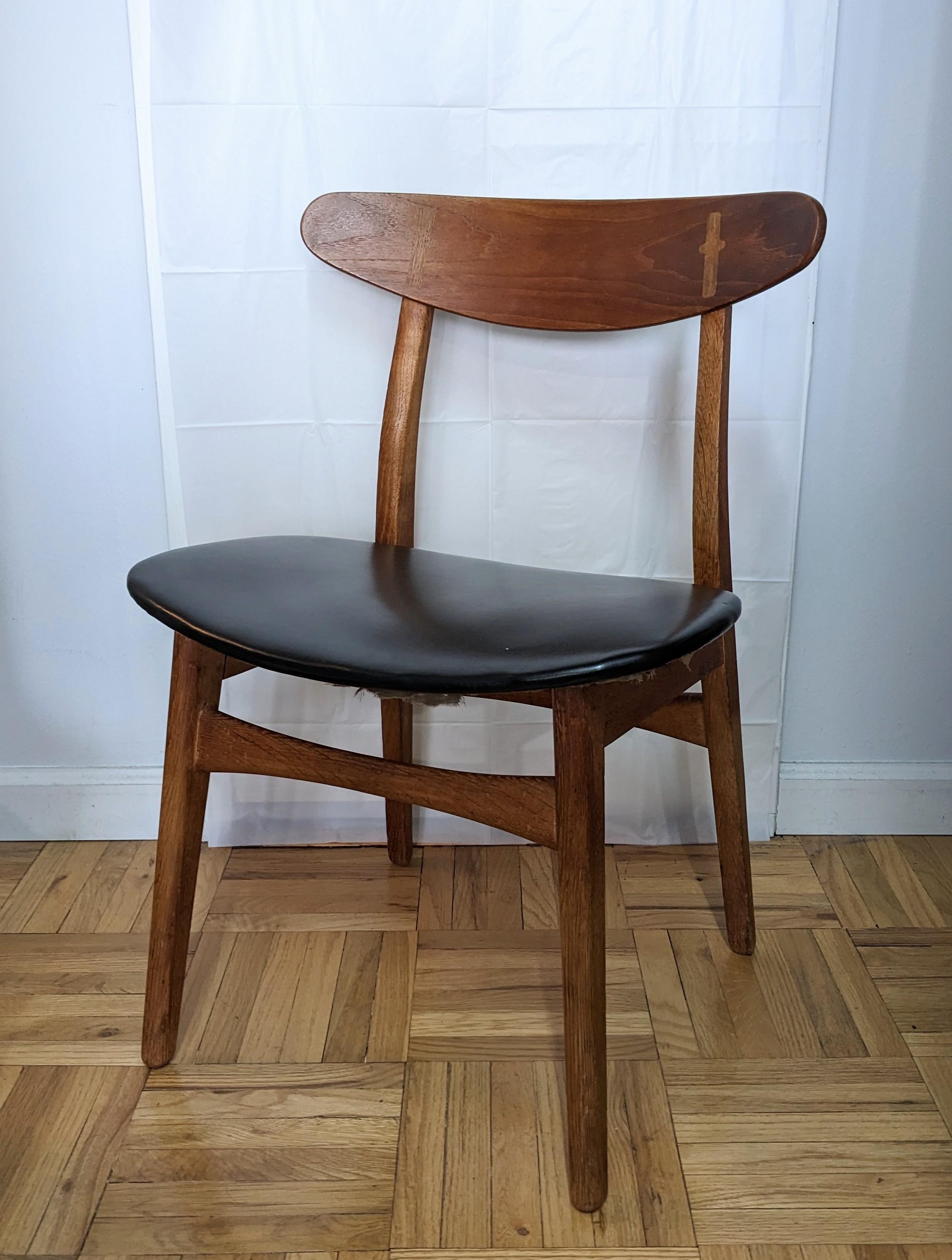 Danish Hans Wegner CH30 Chair with Original Upholstery