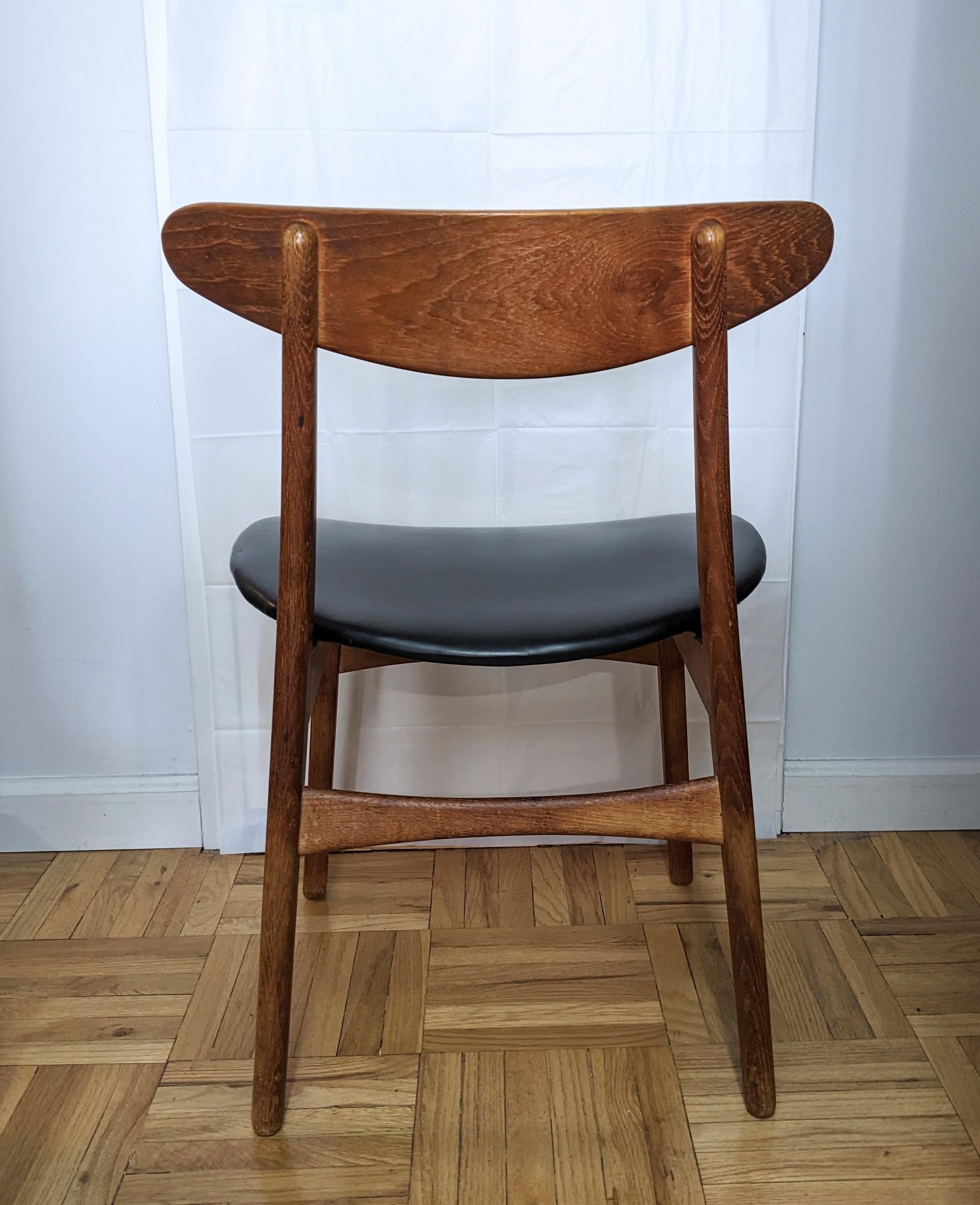 Mid-20th Century Hans Wegner CH30 Chair with Original Upholstery