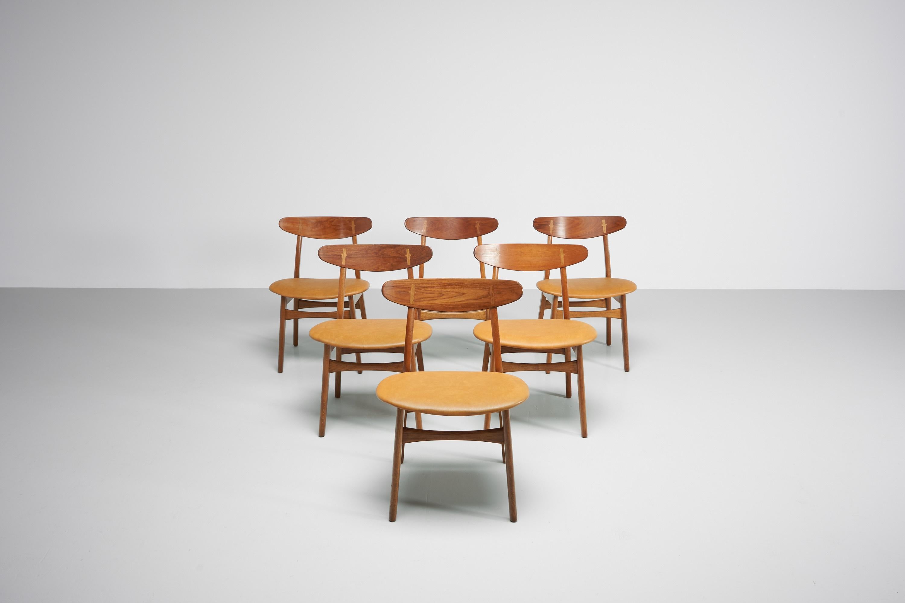 Hans Wegner CH30 Dining Chairs Carl Hansen, Denmark, 1950 For Sale 2