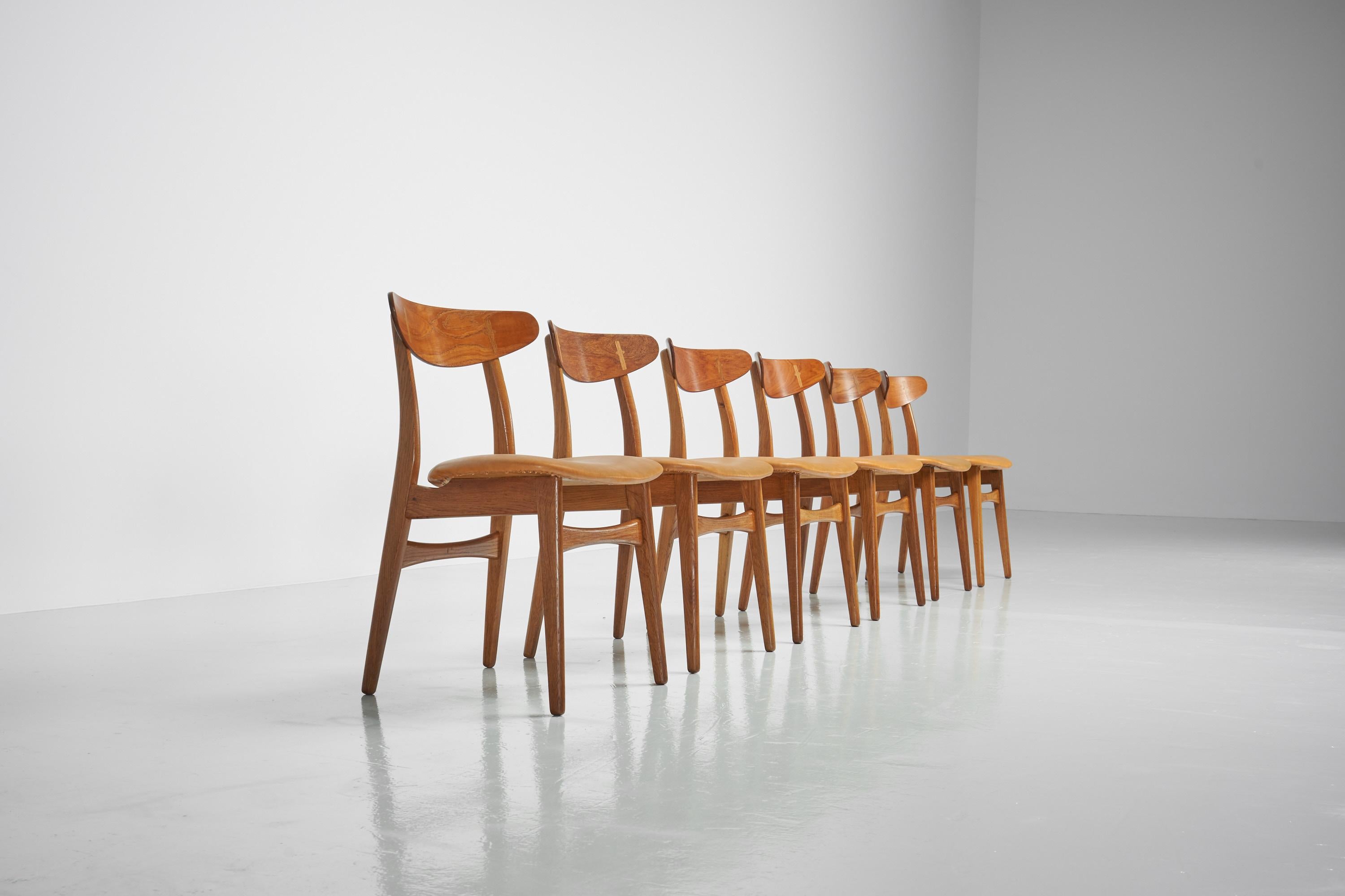 Hans Wegner CH30 Dining Chairs Carl Hansen, Denmark, 1950 In Good Condition For Sale In Roosendaal, Noord Brabant