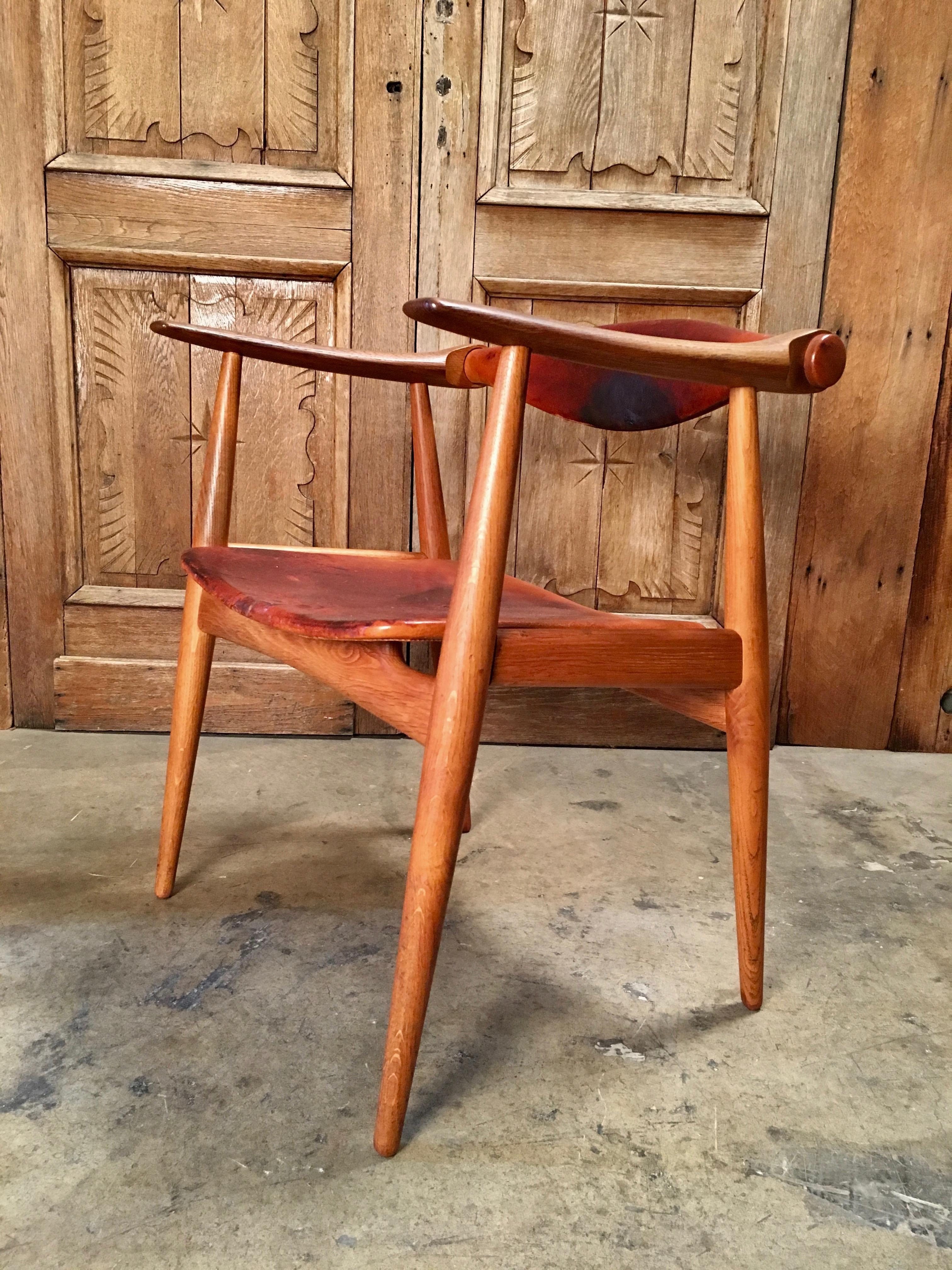 yoke chair