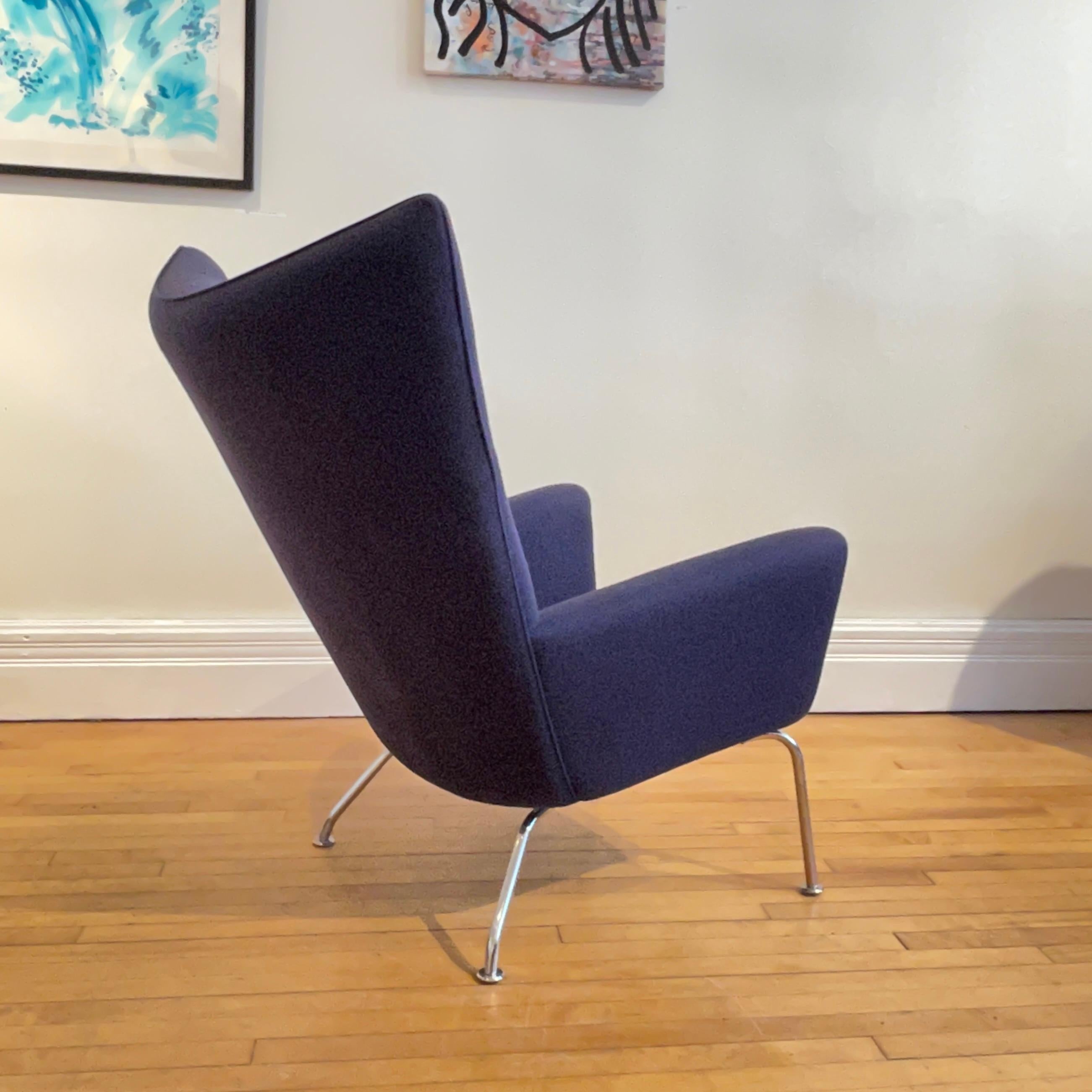 Hans Wegner CH445 Wing Lounge Chair for Carl Hansen and Sons 2 Available In Good Condition In Hudson, NY