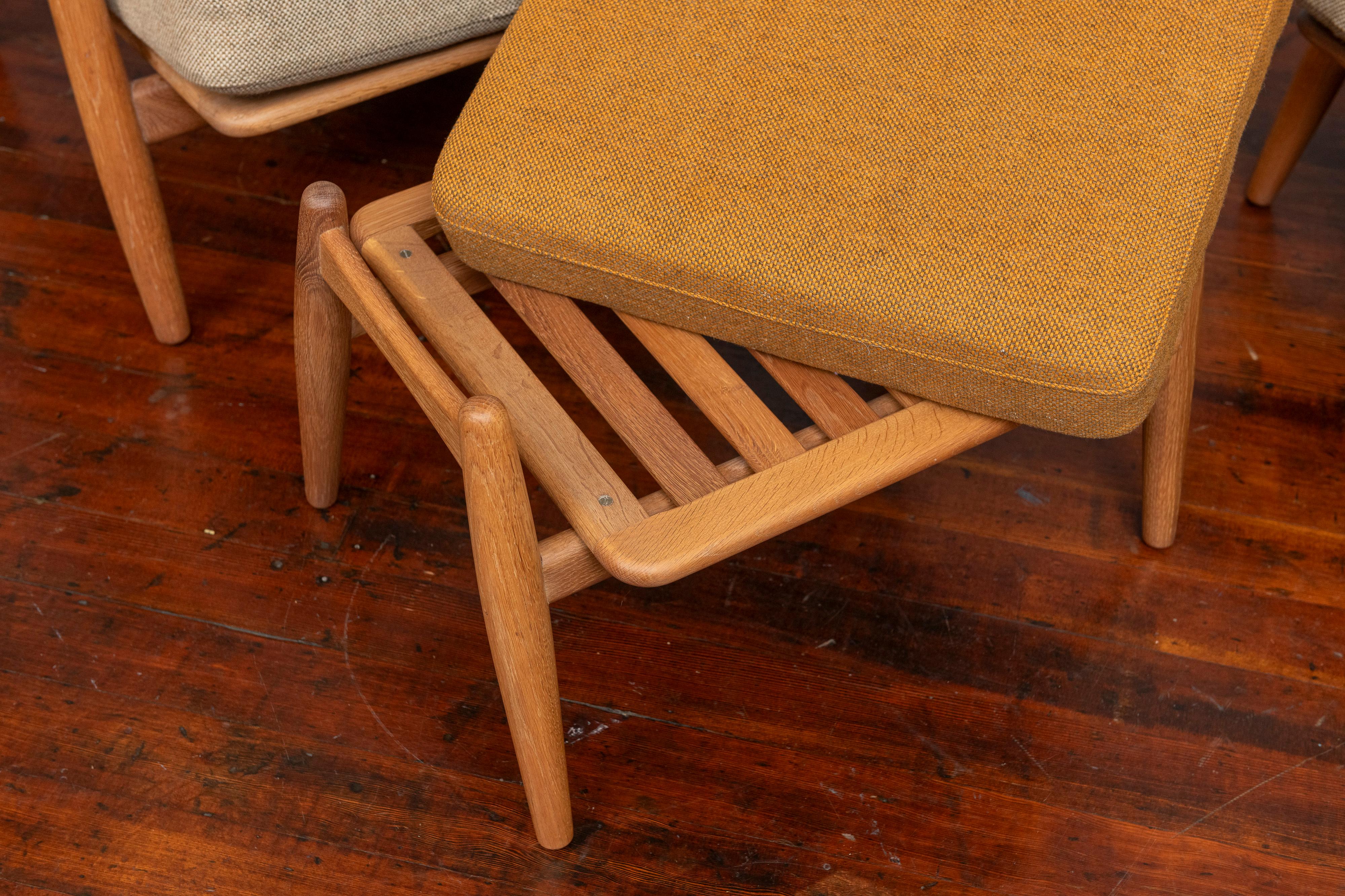 Hans Wegner „Cigar“ Loungesessel und Ottomane für Getama (Dänisch) im Angebot