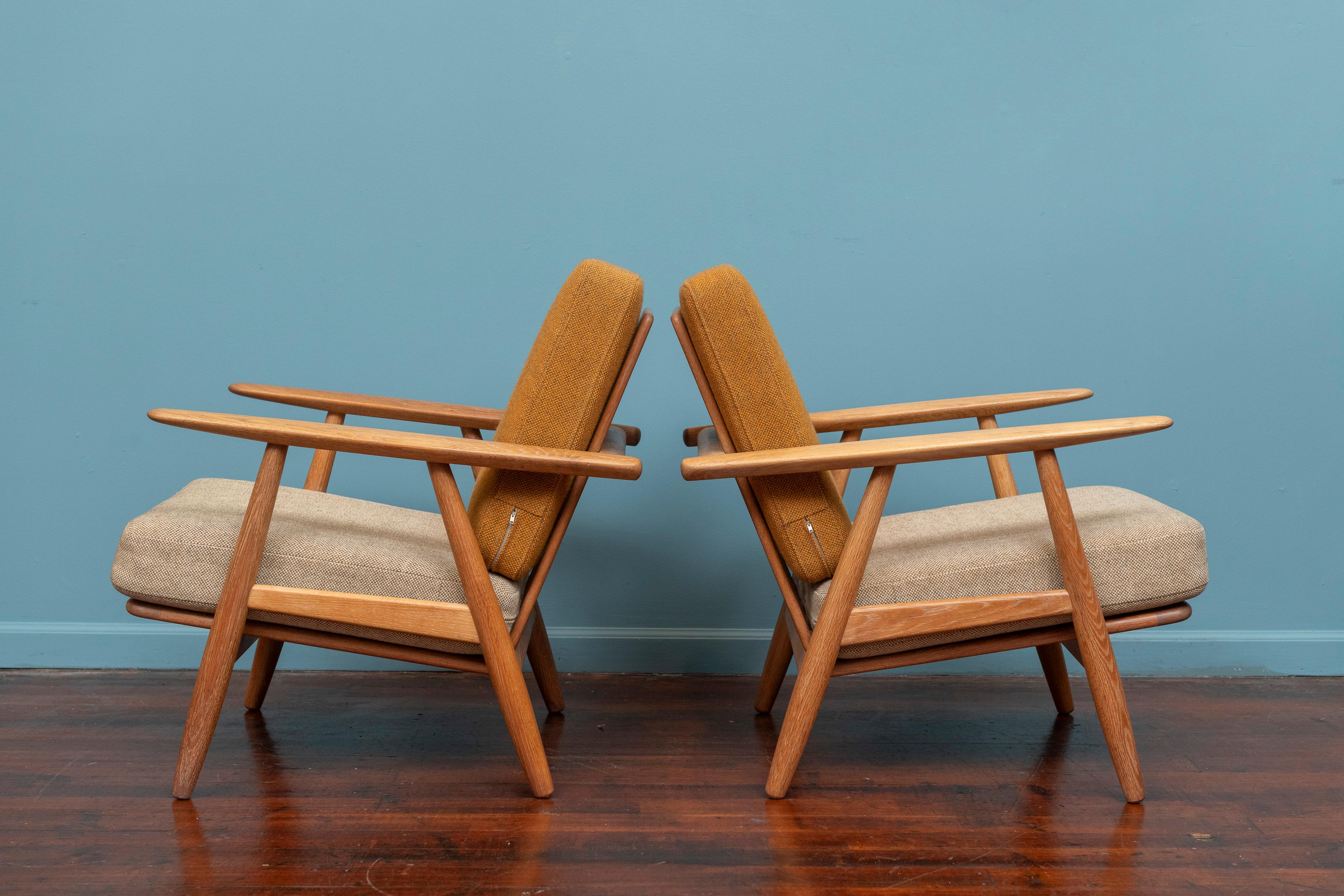 Hans Wegner „Cigar“ Loungesessel und Ottomane für Getama im Angebot 2