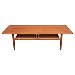 Mesa de centro Hans Wegner Modelo 'AT-10' Teca y caña, Made in Denmark, Años 50