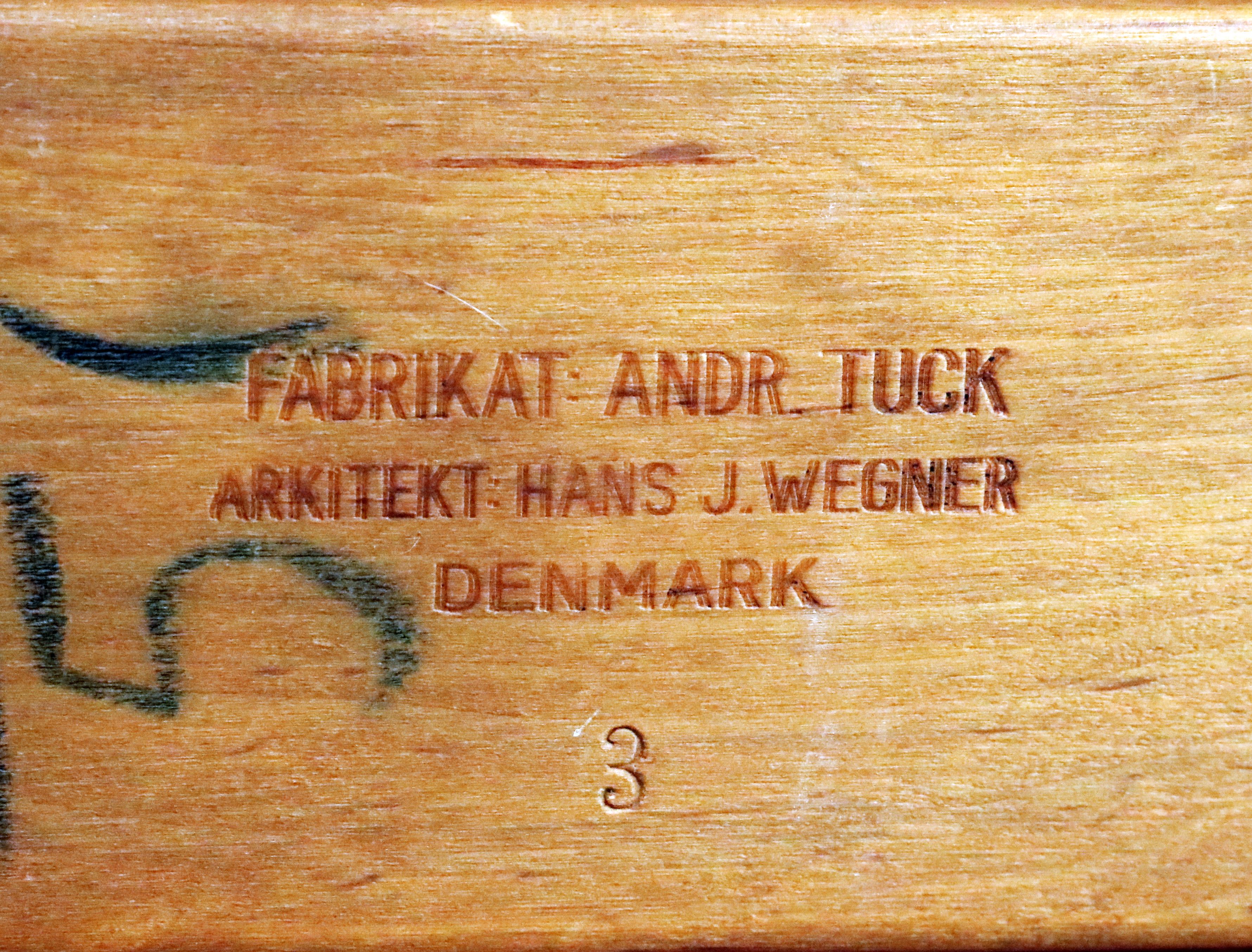 Table basse modèle AT-11 de Hans Wegner pour Andreas Tuck en vente 6