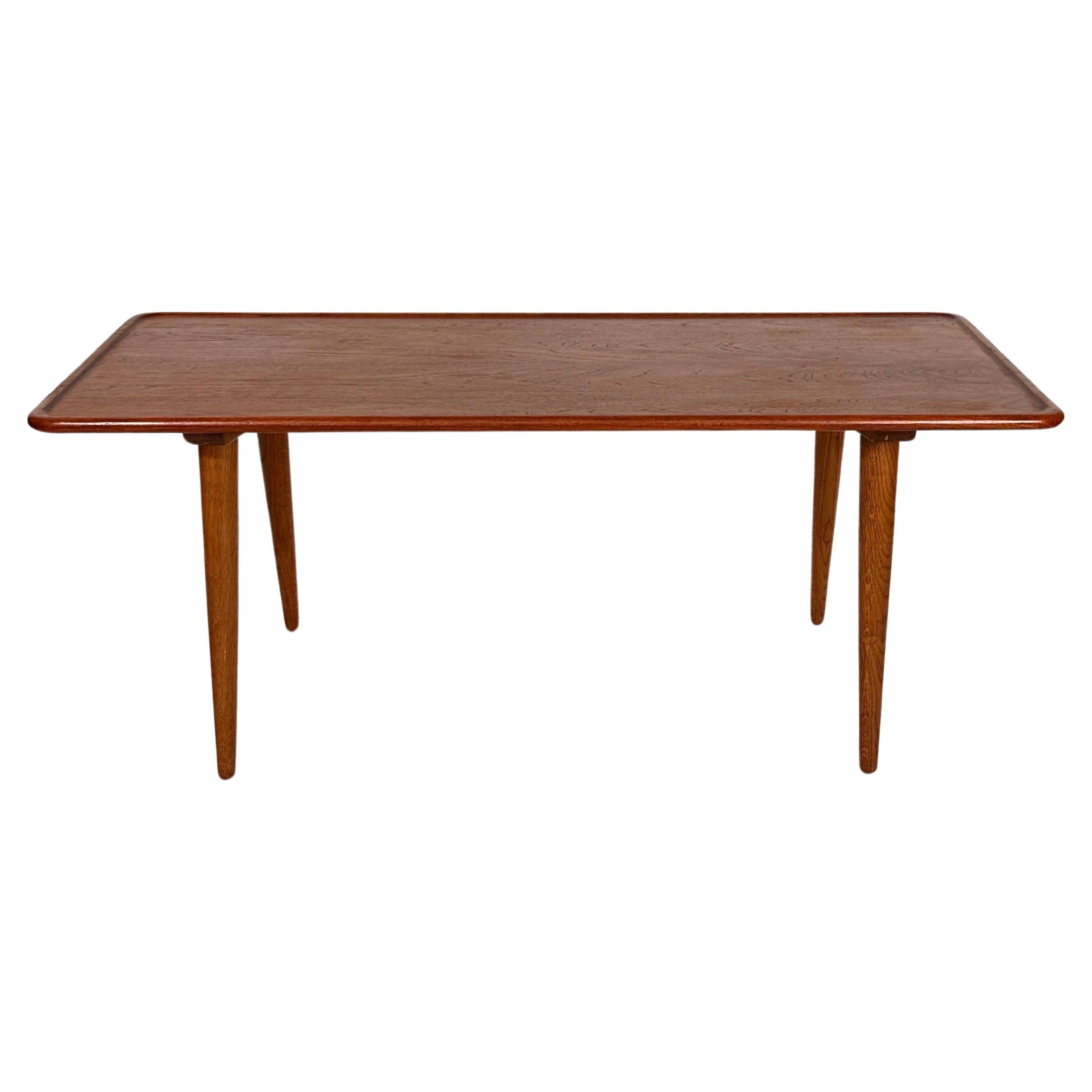 Hans Wegner Couchtisch aus Teakholz AT-11 Andreas Tuck Dänemark 1950er Jahre