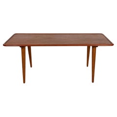 Hans Wegner Couchtisch aus Teakholz AT-11 Andreas Tuck Dänemark 1950er Jahre
