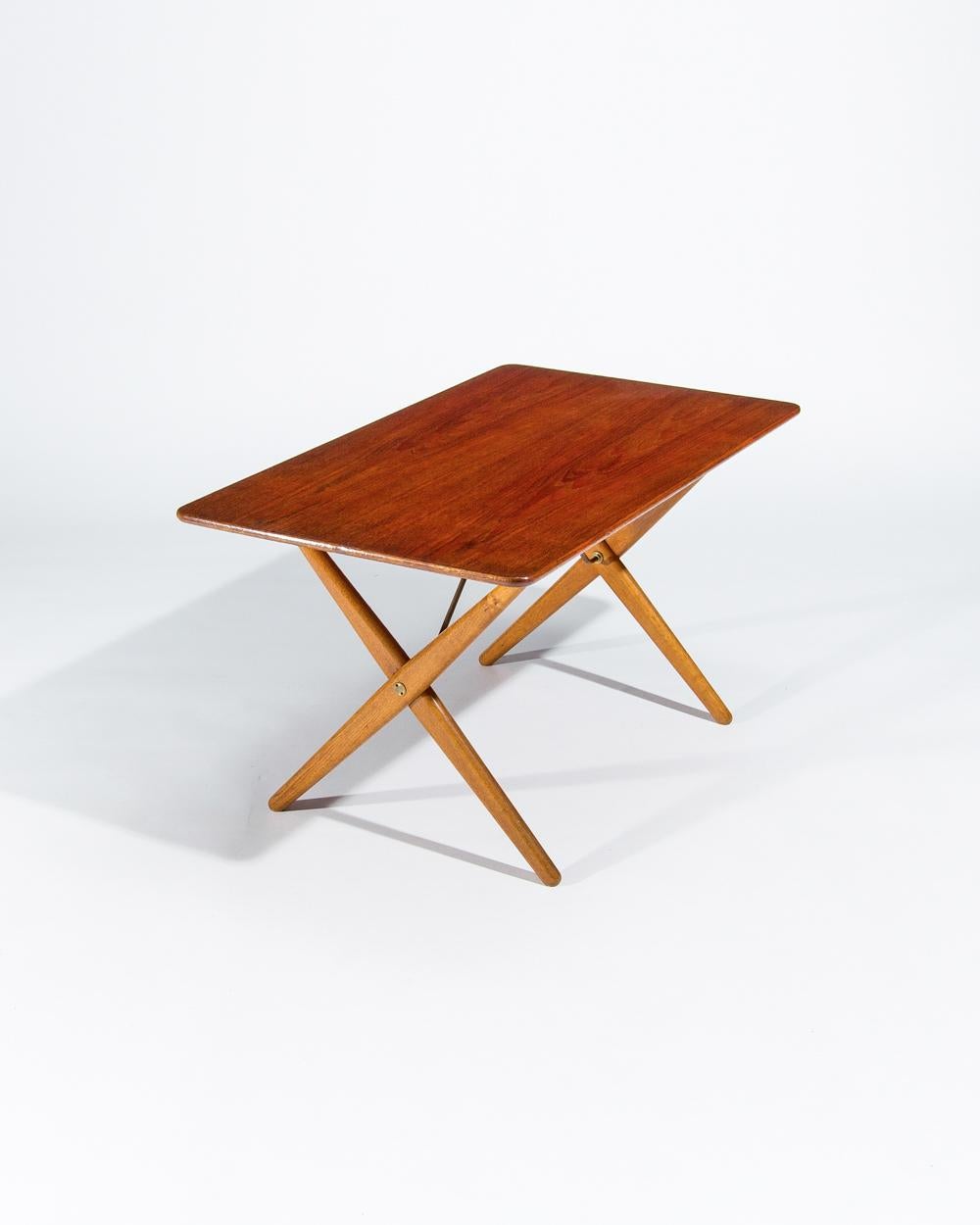 Hans Wegner Coffee Table Teak & Oak for Andreas Tuck, Danish, Midcentury 1950s For Sale 3