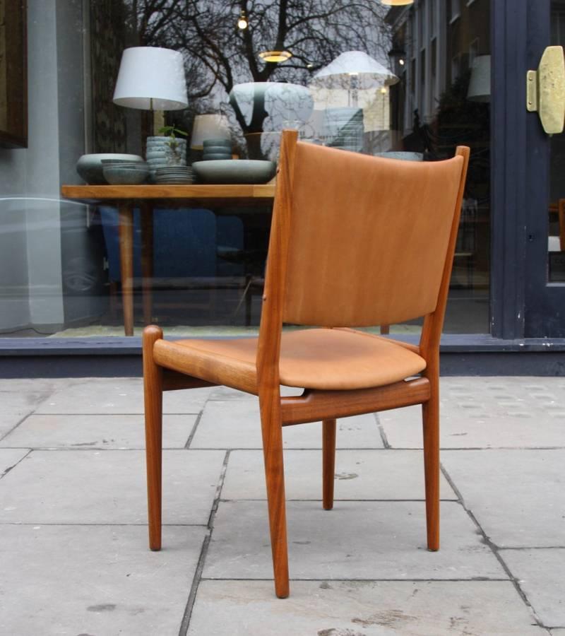 Hans Wegner Cognac Leather Chair 5