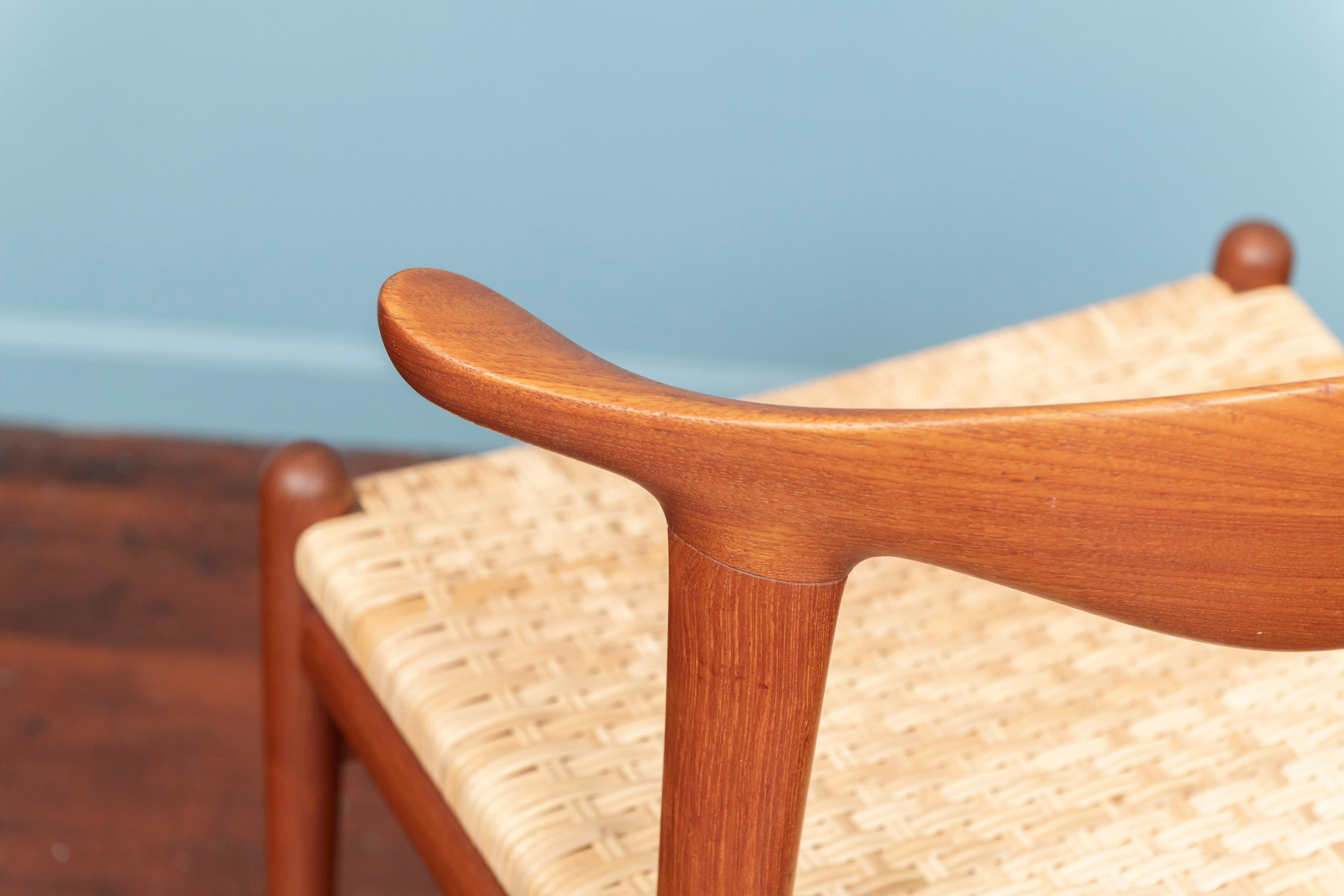 Hans Wegner Cow Horn Chair, Model JH-505 for Johannes Hansen For Sale 3
