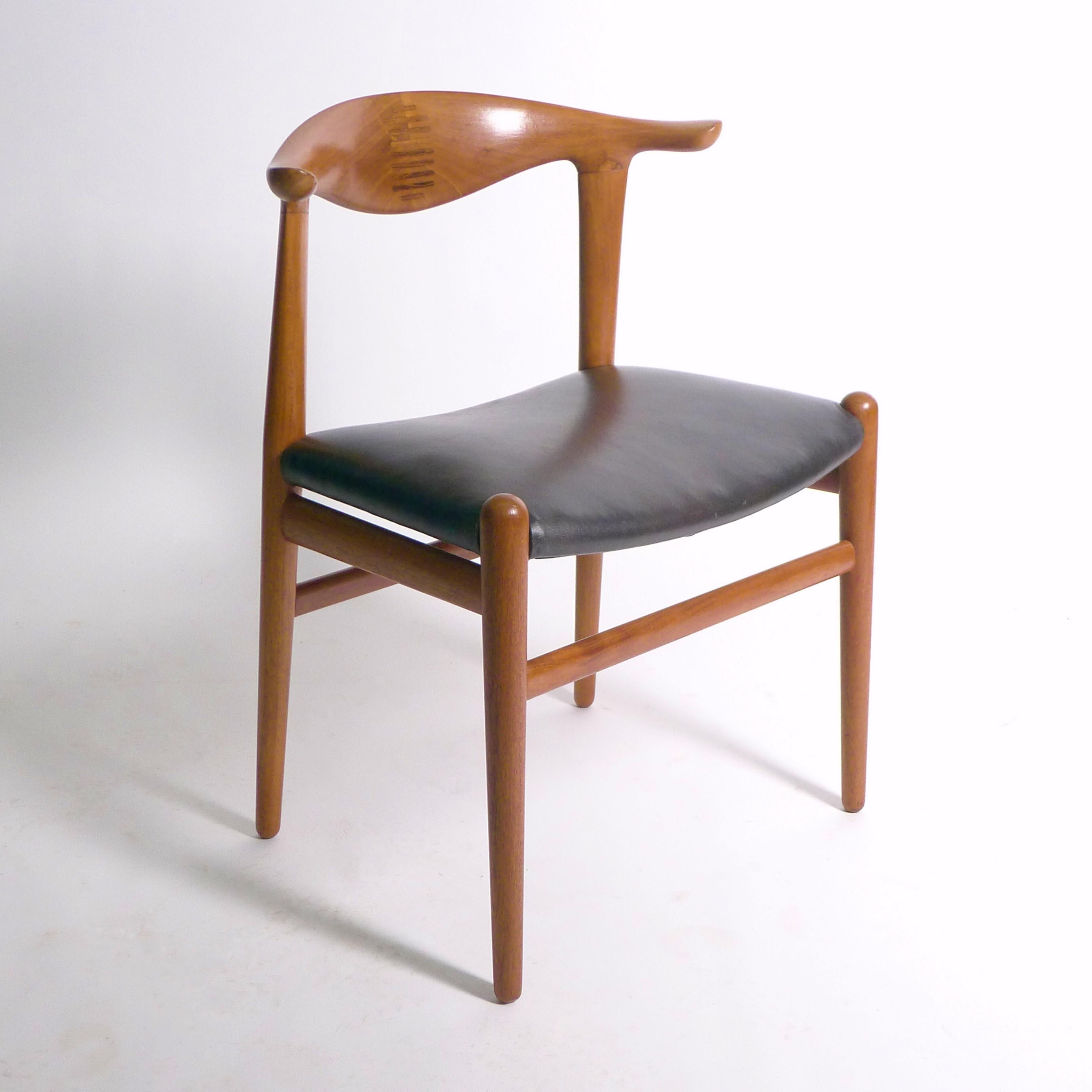 Hans Wegner, Cow Horn Chair, Modell JH 505, Johannes Hansen, Dänemark 1950er Jahre (Mitte des 20. Jahrhunderts) im Angebot